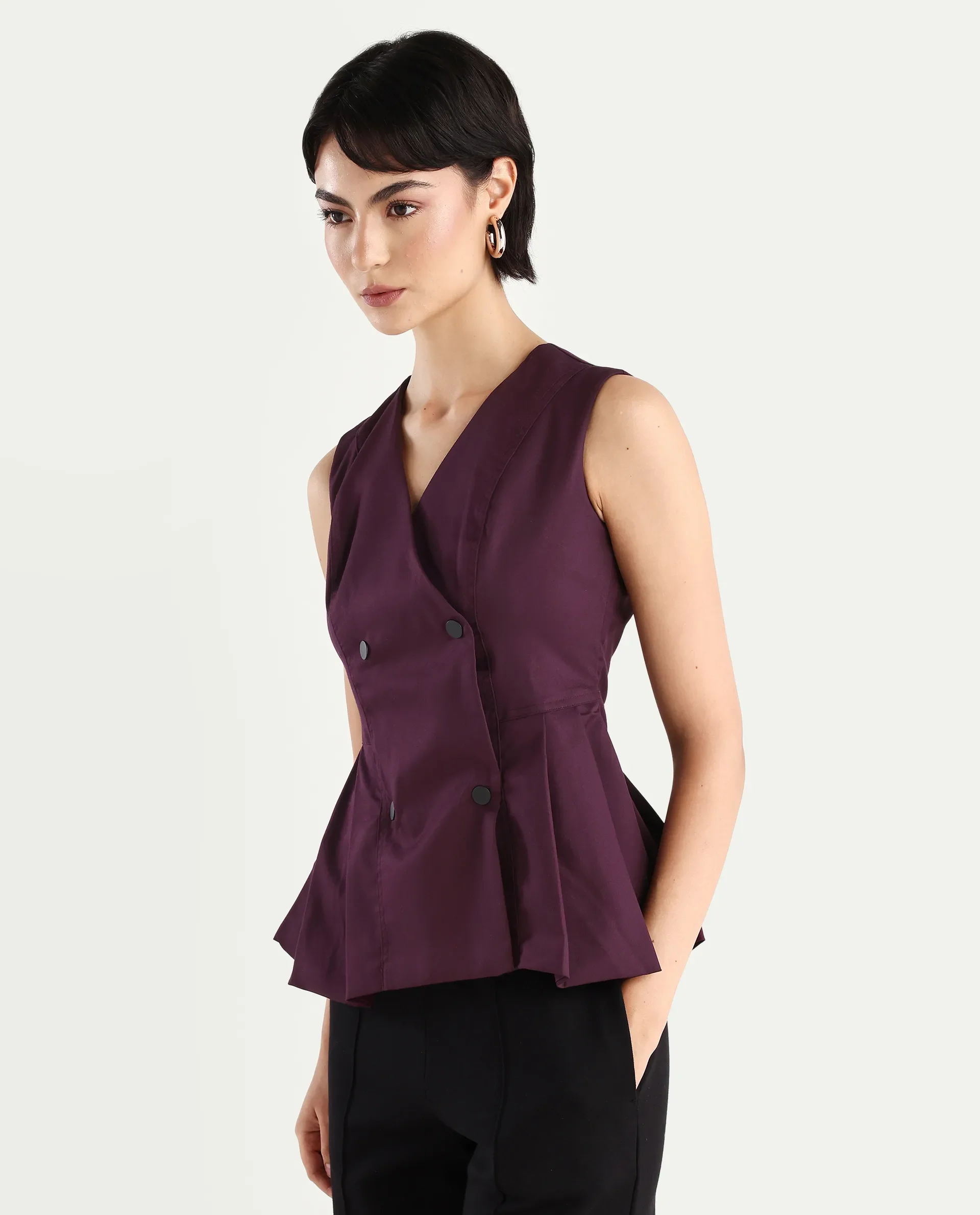 Rareism Women's Rysa Purple Polyester V-Neck Plain Sleeveless Regular Fit And Flare Top - Image 5
