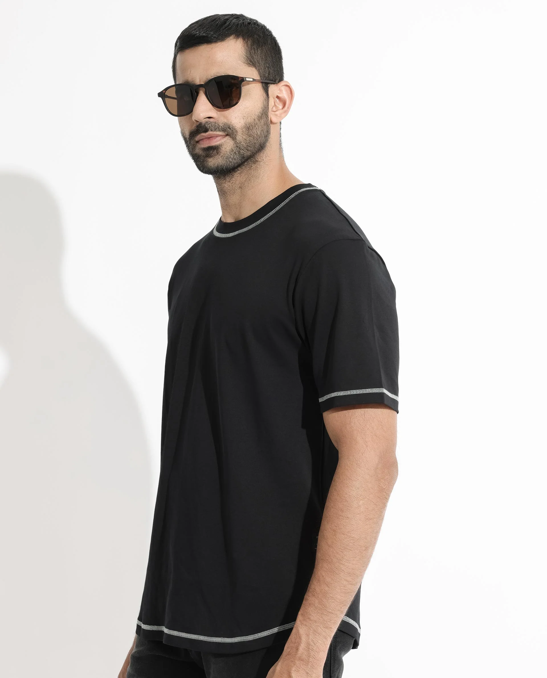 Rare Rabbit Men's Sable Black Cotton Plain Boxy Fit Half Sleeve Crew Neck T-Shirt - Image 3