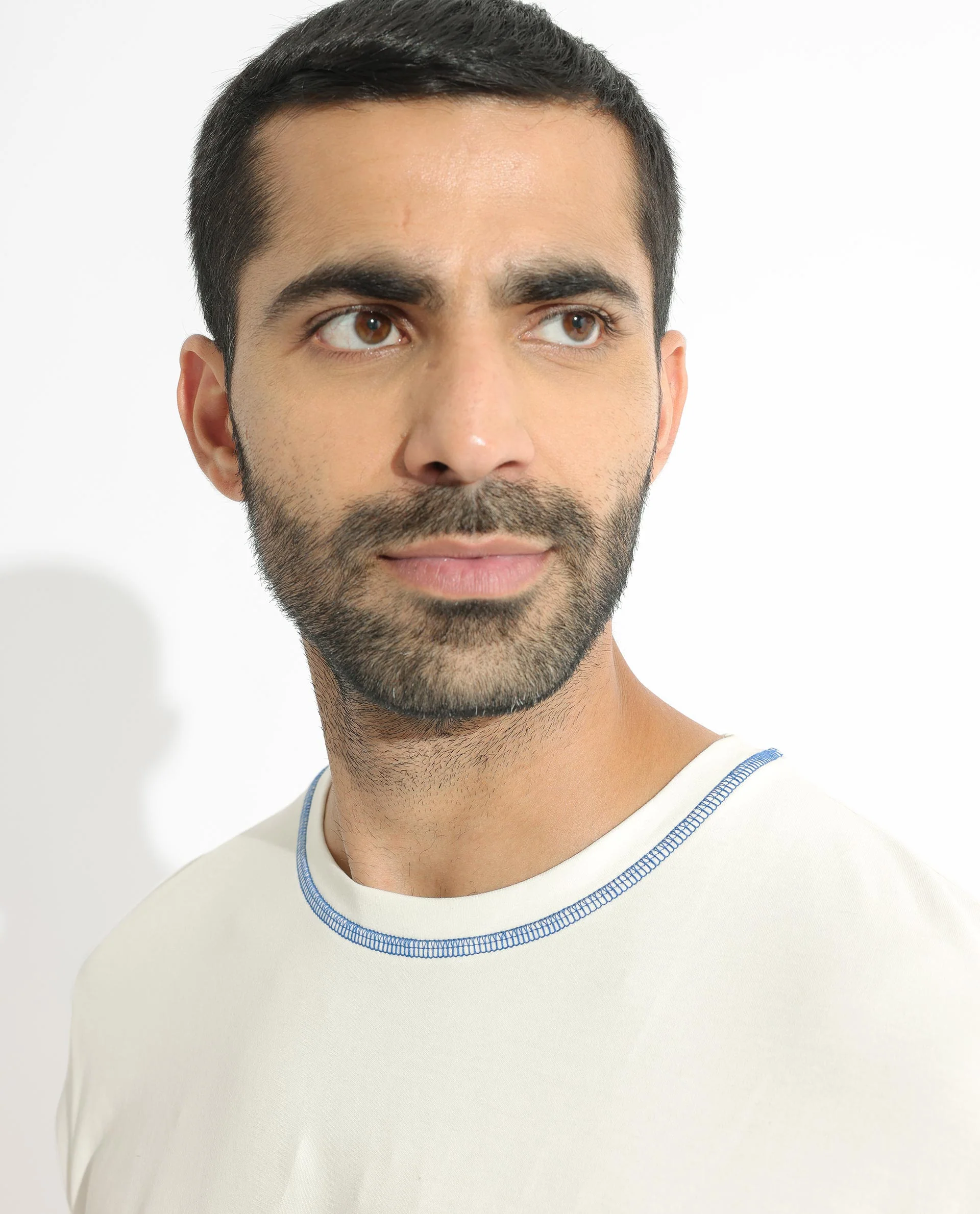 Rare Rabbit Men's Sable Off White Cotton Plain Boxy Fit Half Sleeve Crew Neck T-Shirt - Image 3
