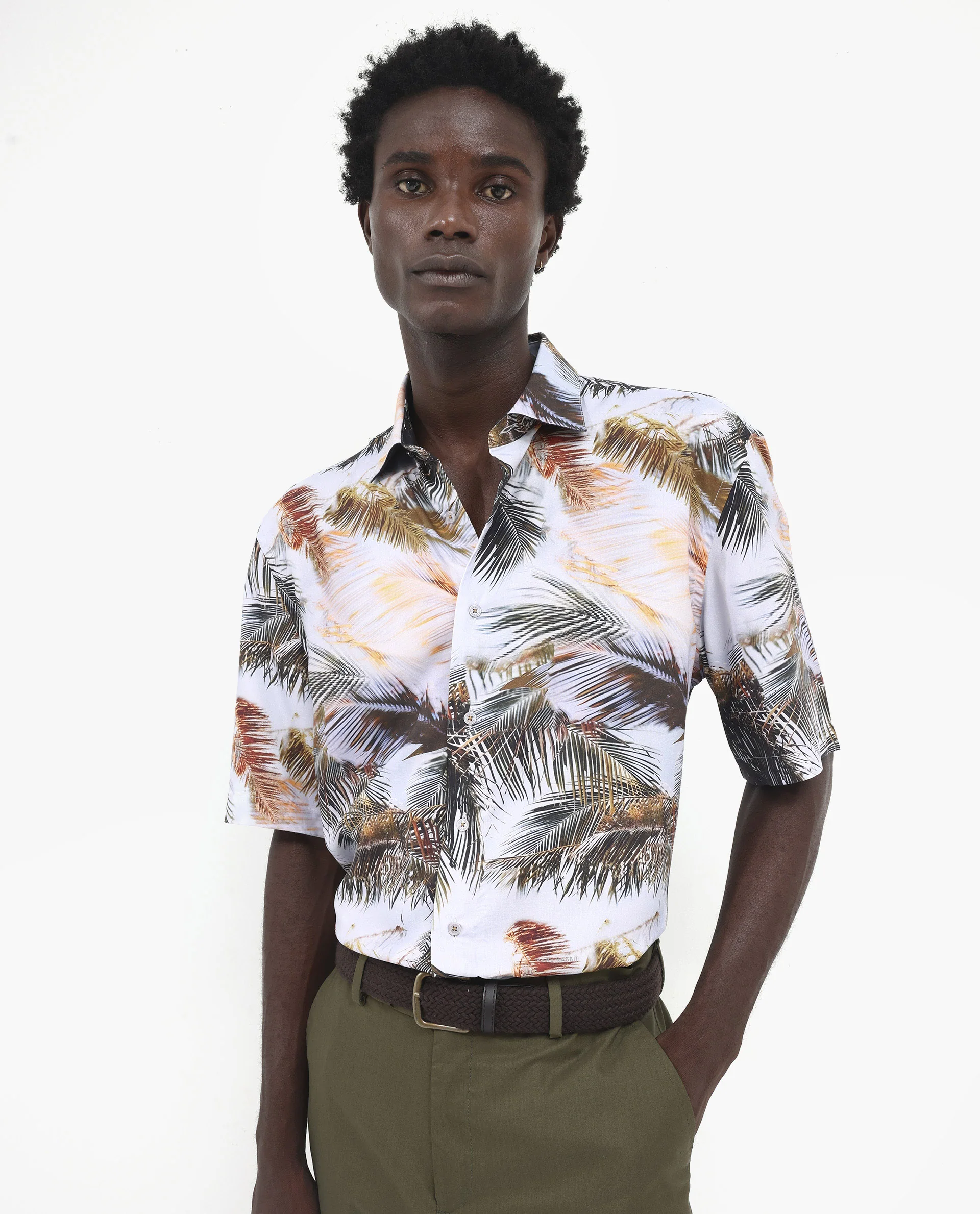 Rare Rabbit Men's Saiph Pastel Purple Viscose Tropical Print Boxy Fit Half Sleeve Collared Shirt - Image 3