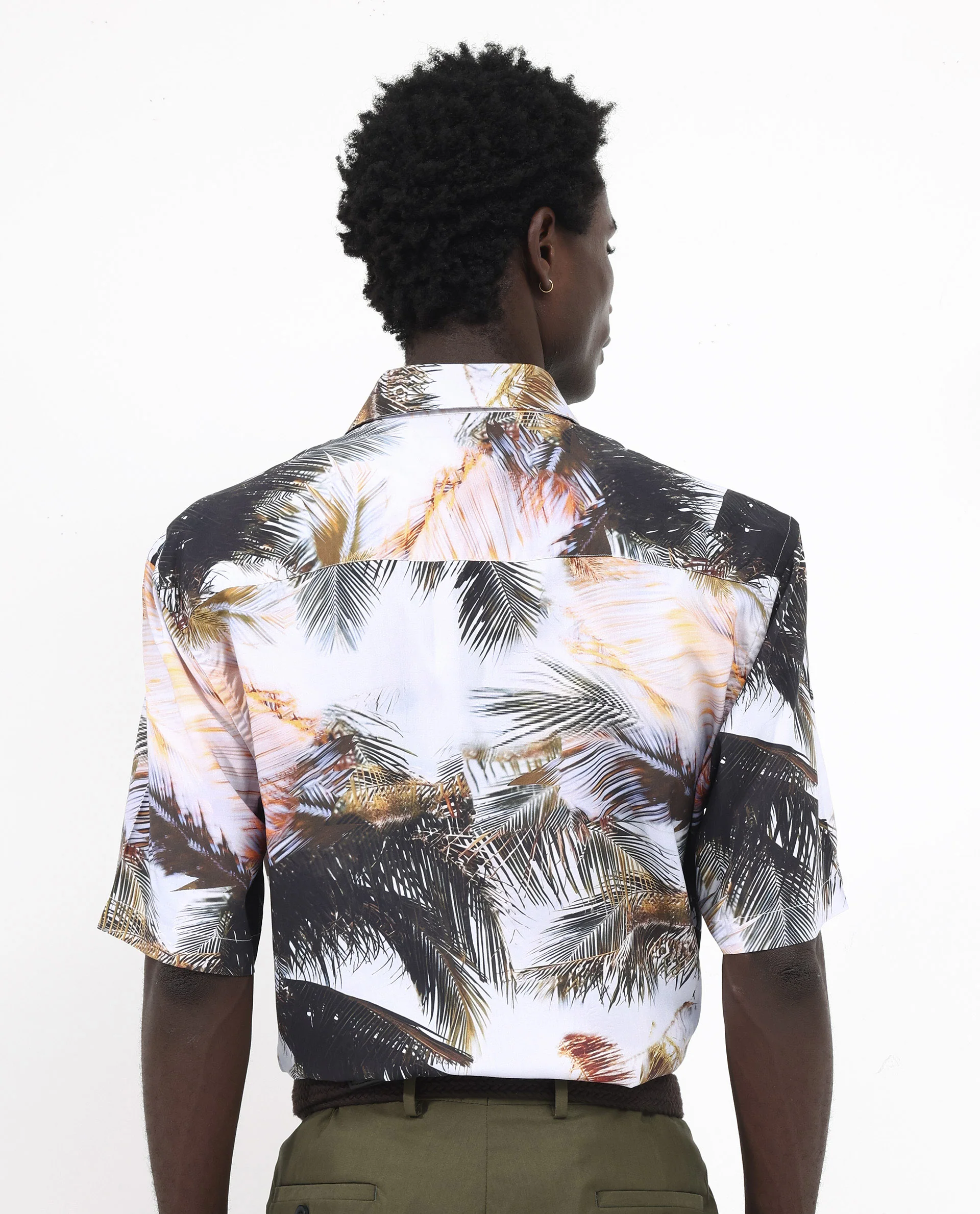 Rare Rabbit Men's Saiph Pastel Purple Viscose Tropical Print Boxy Fit Half Sleeve Collared Shirt - Image 9