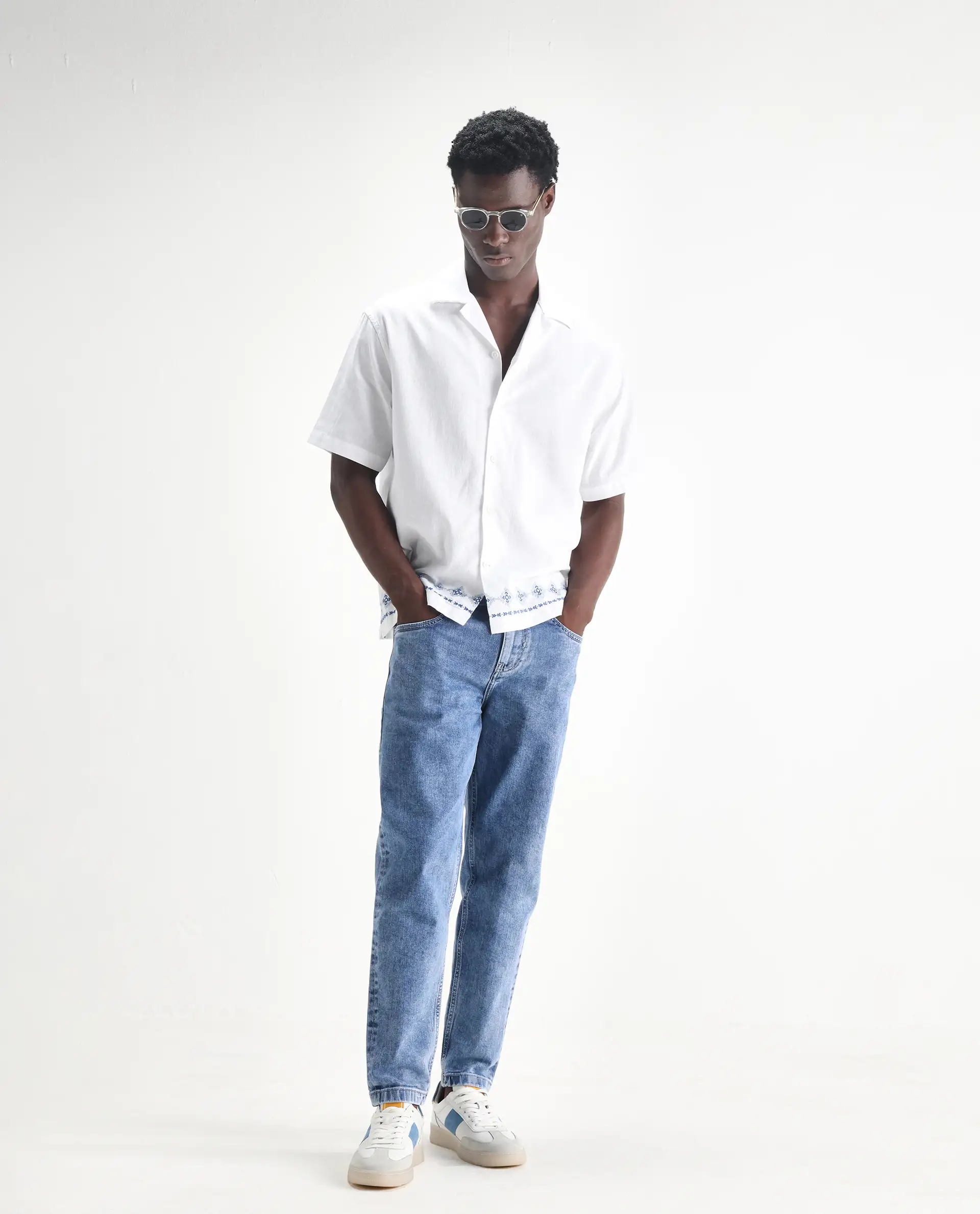 Rare Rabbit Men's Sam-2 Light Blue Cotton Plain Kurt Carrot Fit Jeans