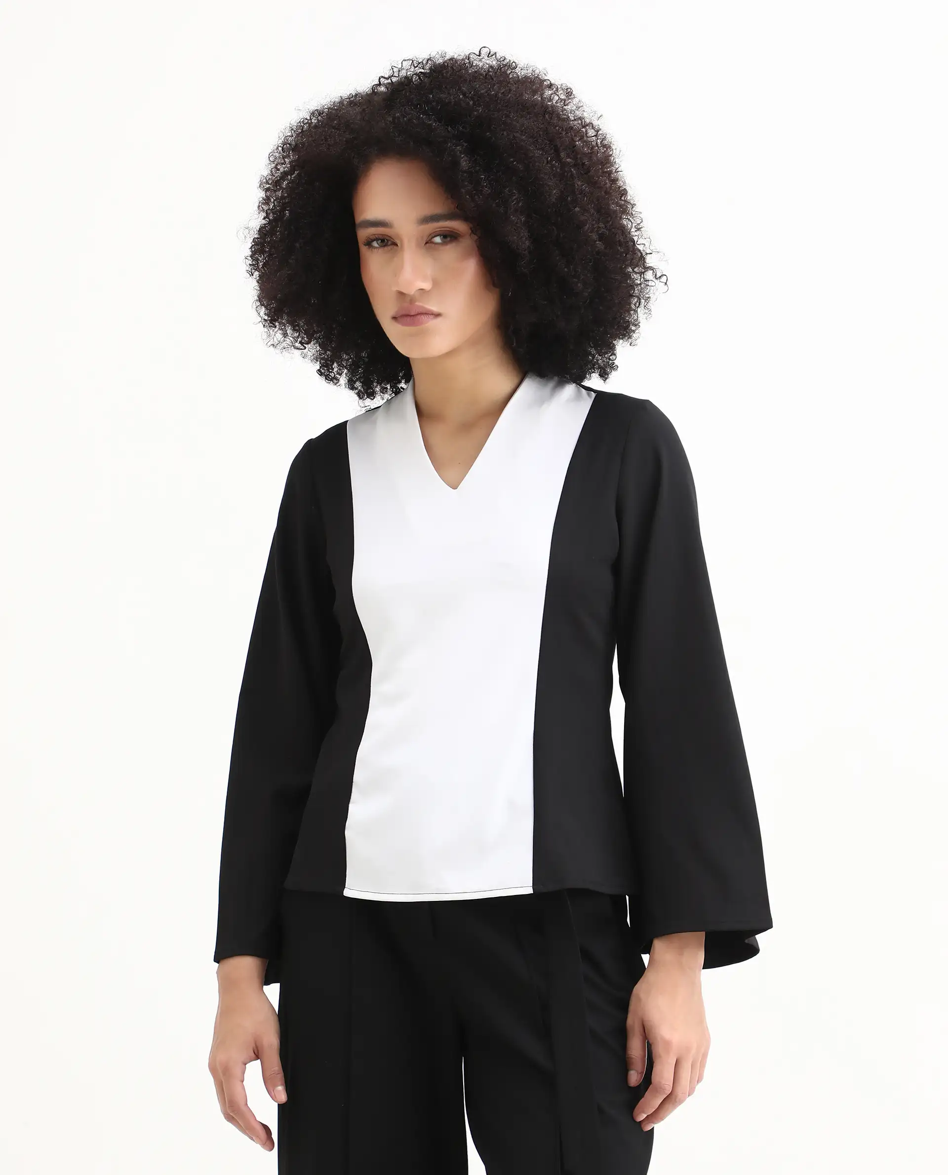 Rareism Women's Sanchiyi Black Twill V-Neck Color Block Regular Fitted Top - Image 4