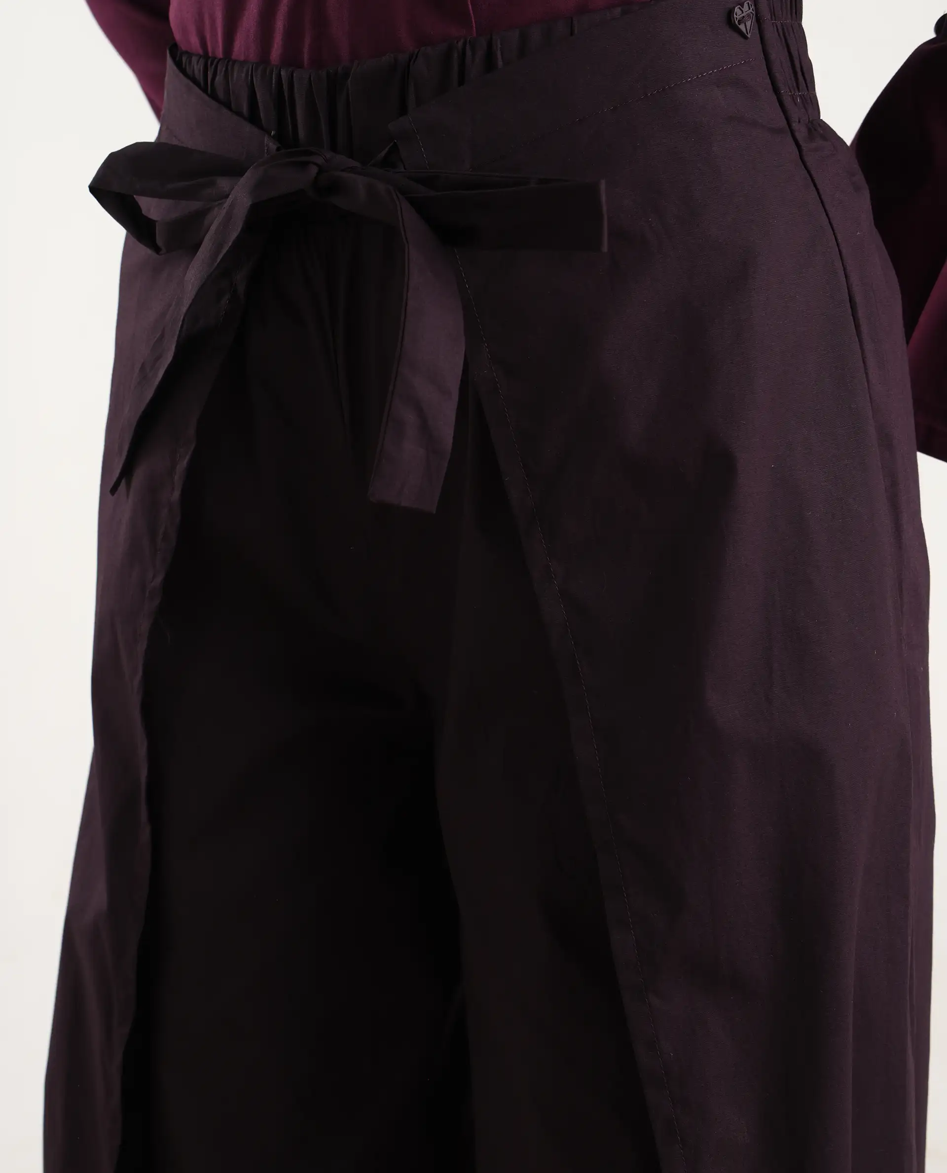 Rareism Women's Sanremo Maroon Cotton Plain Ankle Length Wide Leg Trouser - Image 4