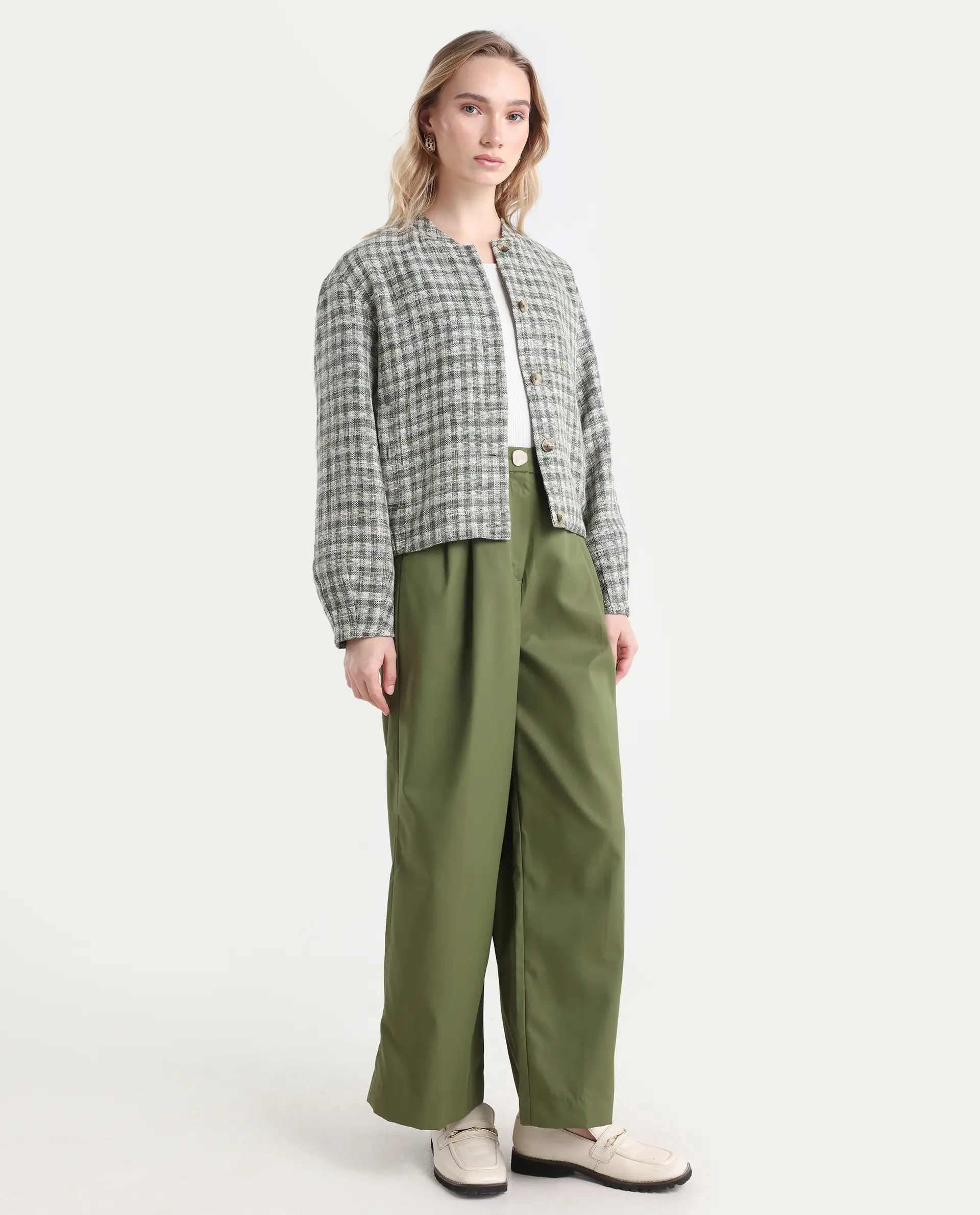 Rareism Women's Sarin Olive Polyester Blend Plain Ankle Length Wide Trouser - Image 6