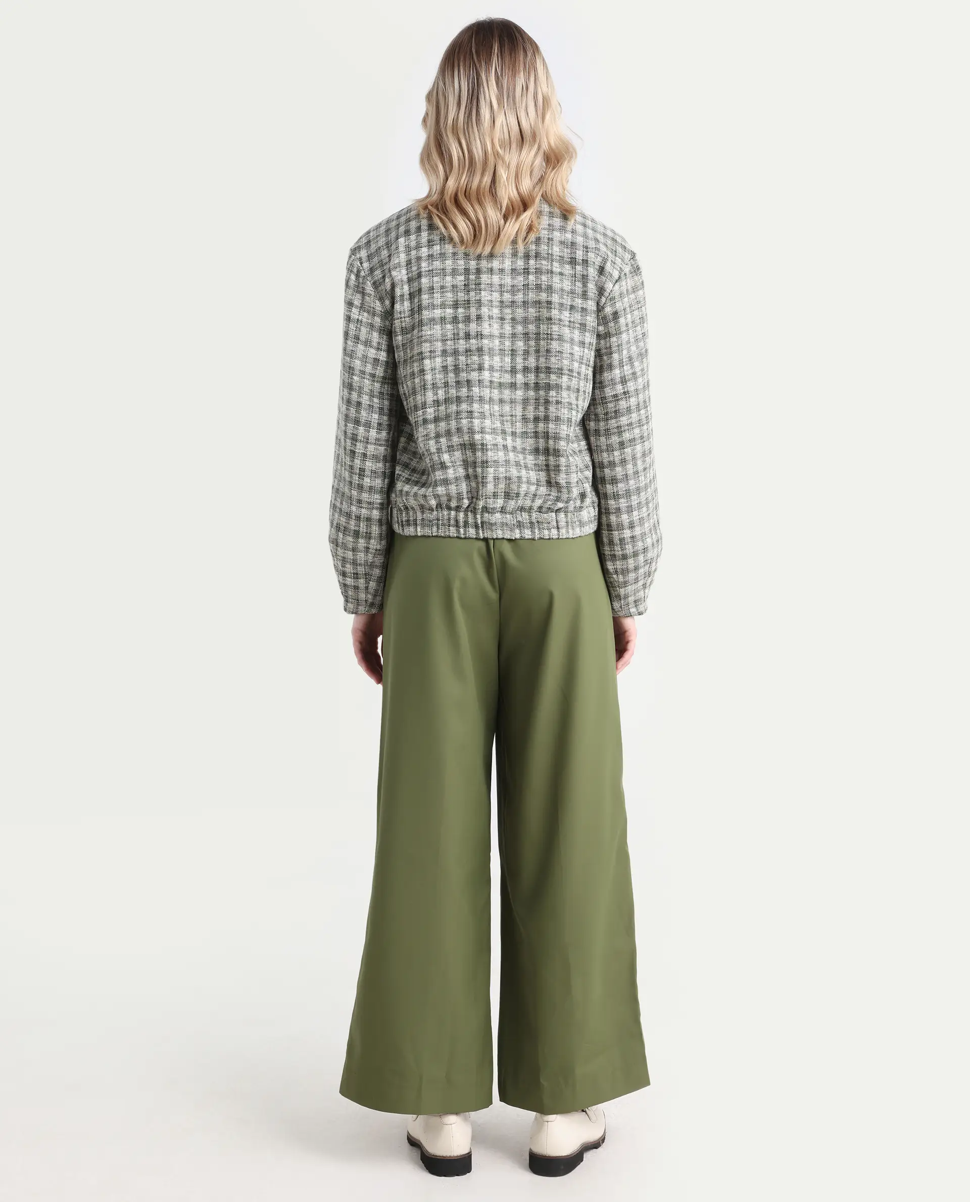 Rareism Women's Sarin Olive Polyester Blend Plain Ankle Length Wide Trouser - Image 7