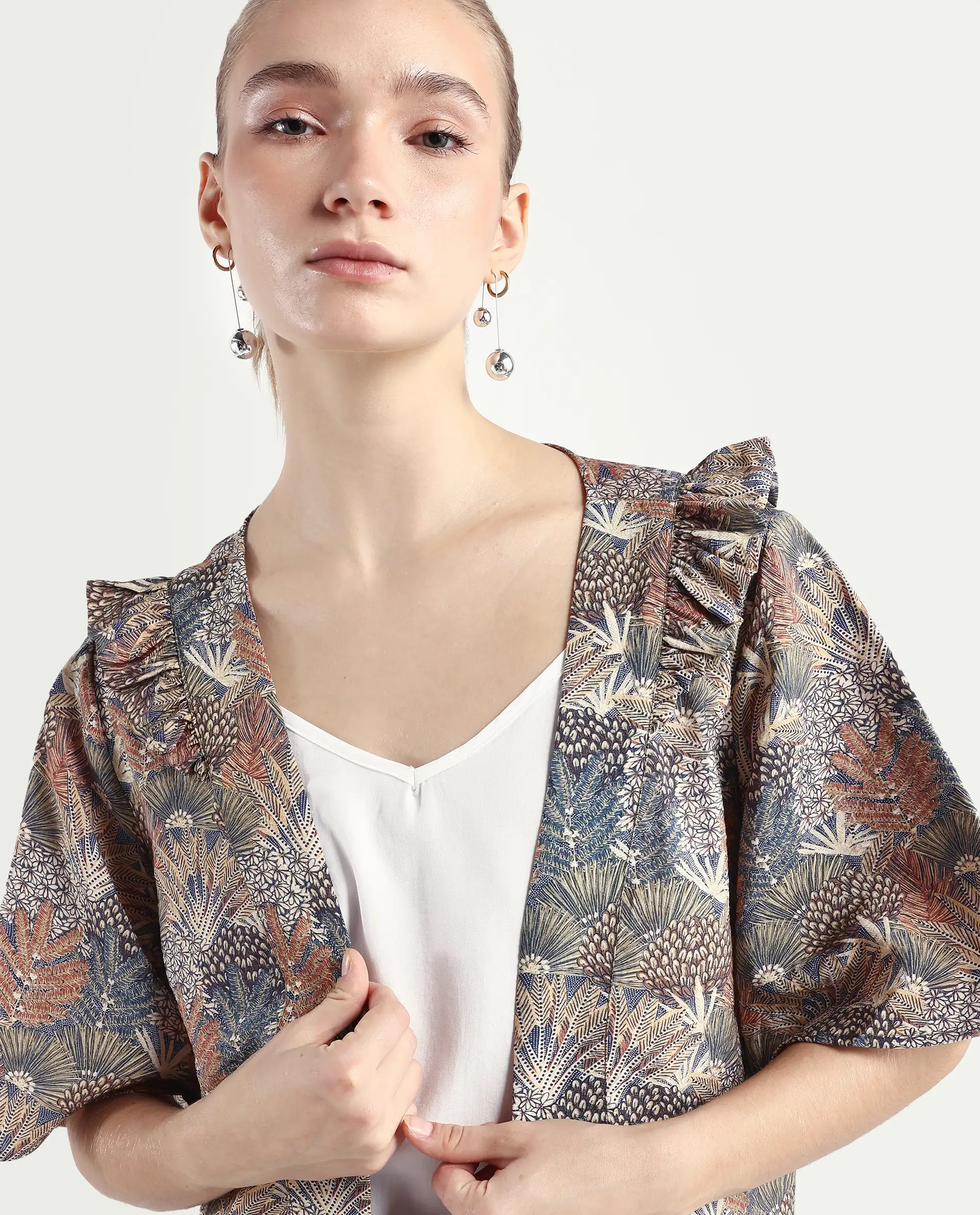 Rareism Women's Savri Dark Multi Nylon Blend Shawl Collar Botanical Print Bell Sleeve Relaxed Fit Shrug - Image 4