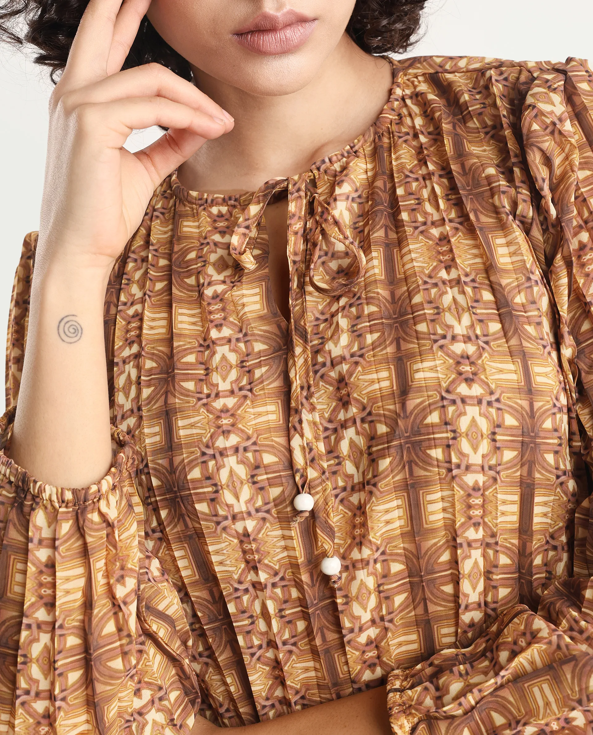Rareism Women's Scoob Brown Polyester Tie-Up Neck Abstract Print Relaxed Fit Top - Image 3