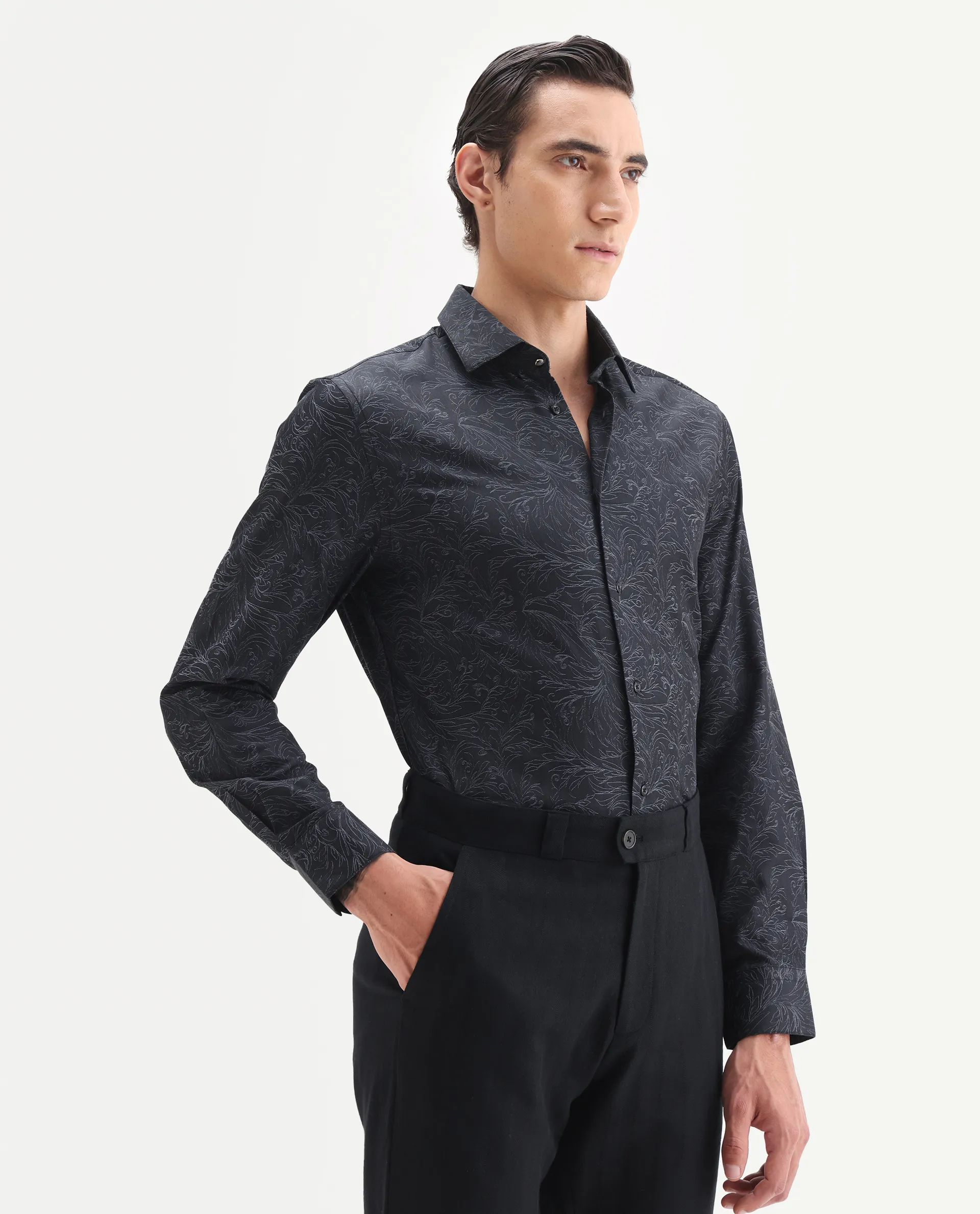 Rare Rabbit Men's Seld Dusky Purple Cotton Blend Spread Collar Regular Fit Jacquard Shirt - Image 6