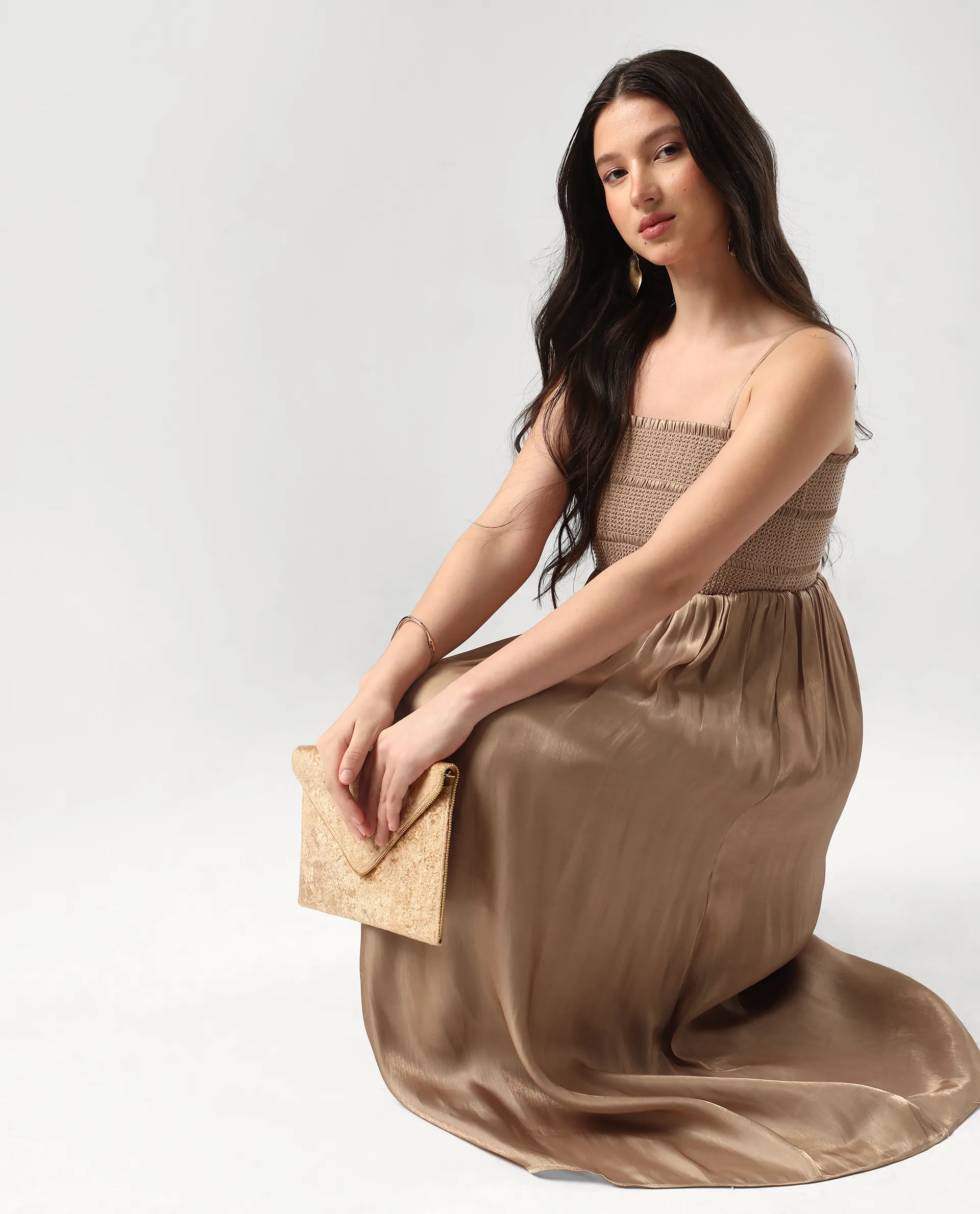 Rareism Women's Sem Gold Polyester Off Shoulder Plain Sleeveless Midi Fit And Flare Dress - Image 5