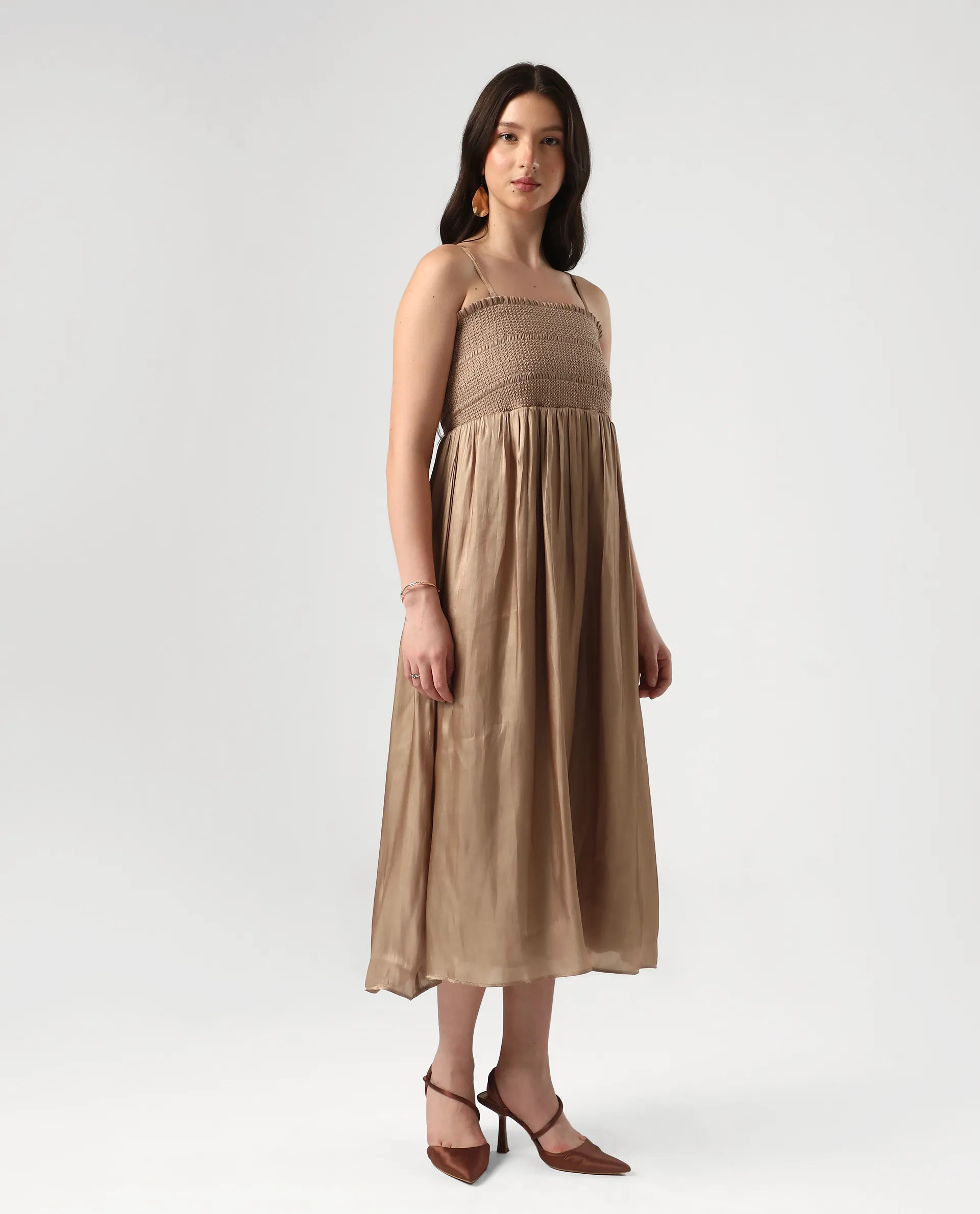 Rareism Women's Sem Gold Polyester Off Shoulder Plain Sleeveless Midi Fit And Flare Dress - Image 7