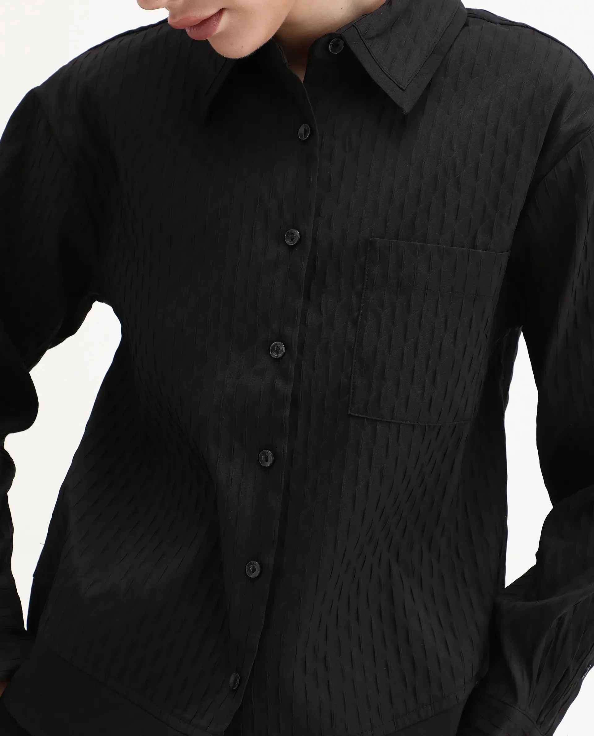 Rareism Women's Semsu Black Textured Spread Collar Plain Cuffed Sleeve Regular Fit Shirt - Image 3