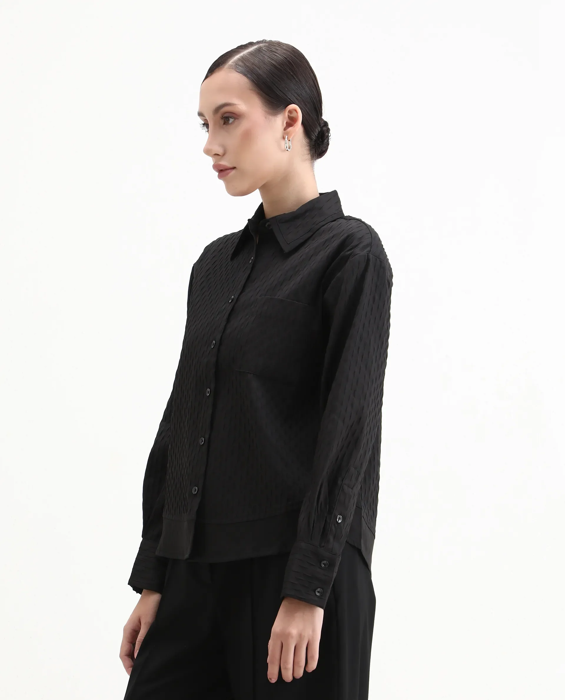 Rareism Women's Semsu Black Textured Spread Collar Plain Cuffed Sleeve Regular Fit Shirt - Image 6