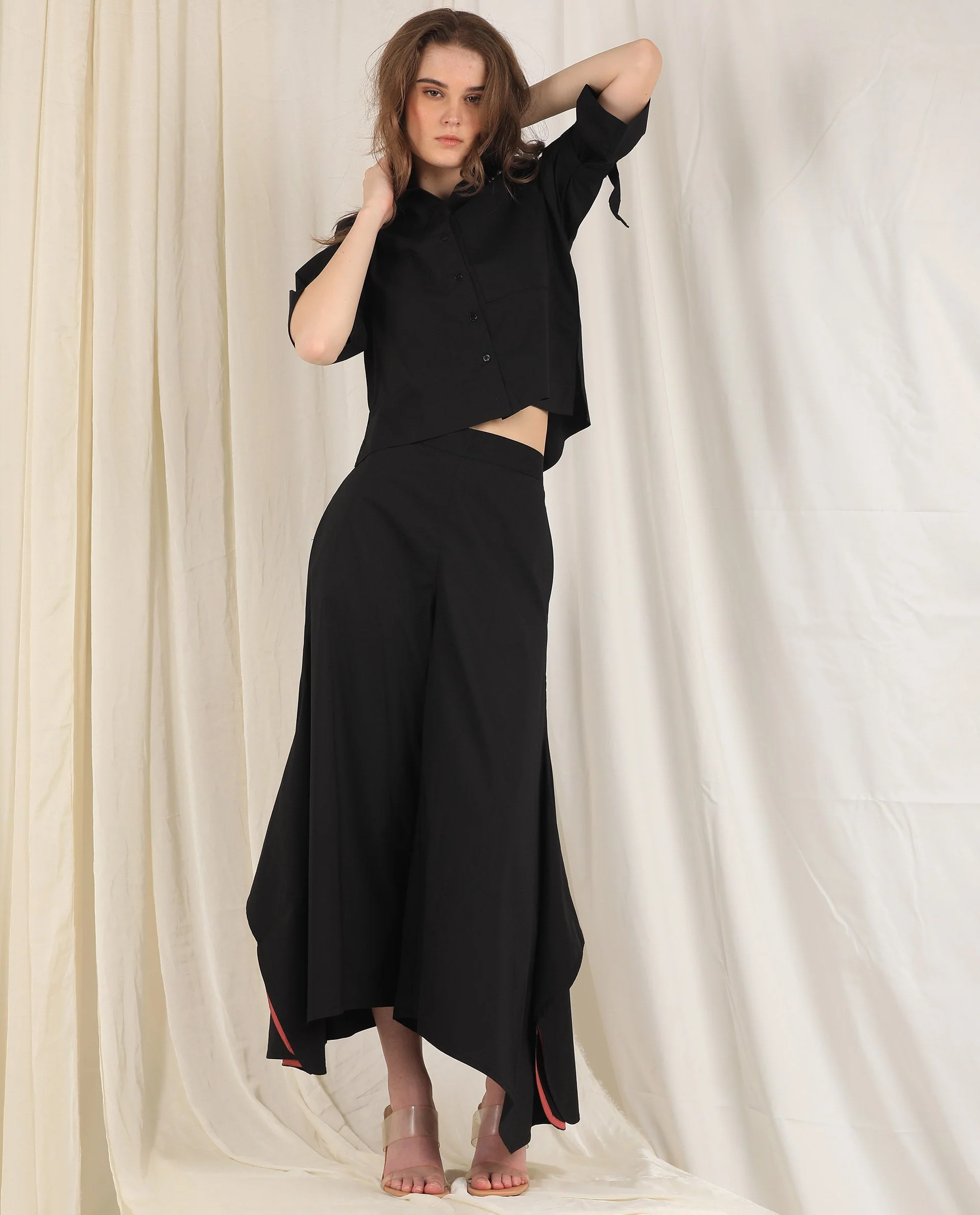 Rareism Women's Sendai Black Mandarin Collar Plain Knee Length Regular Fit Top - Image 2