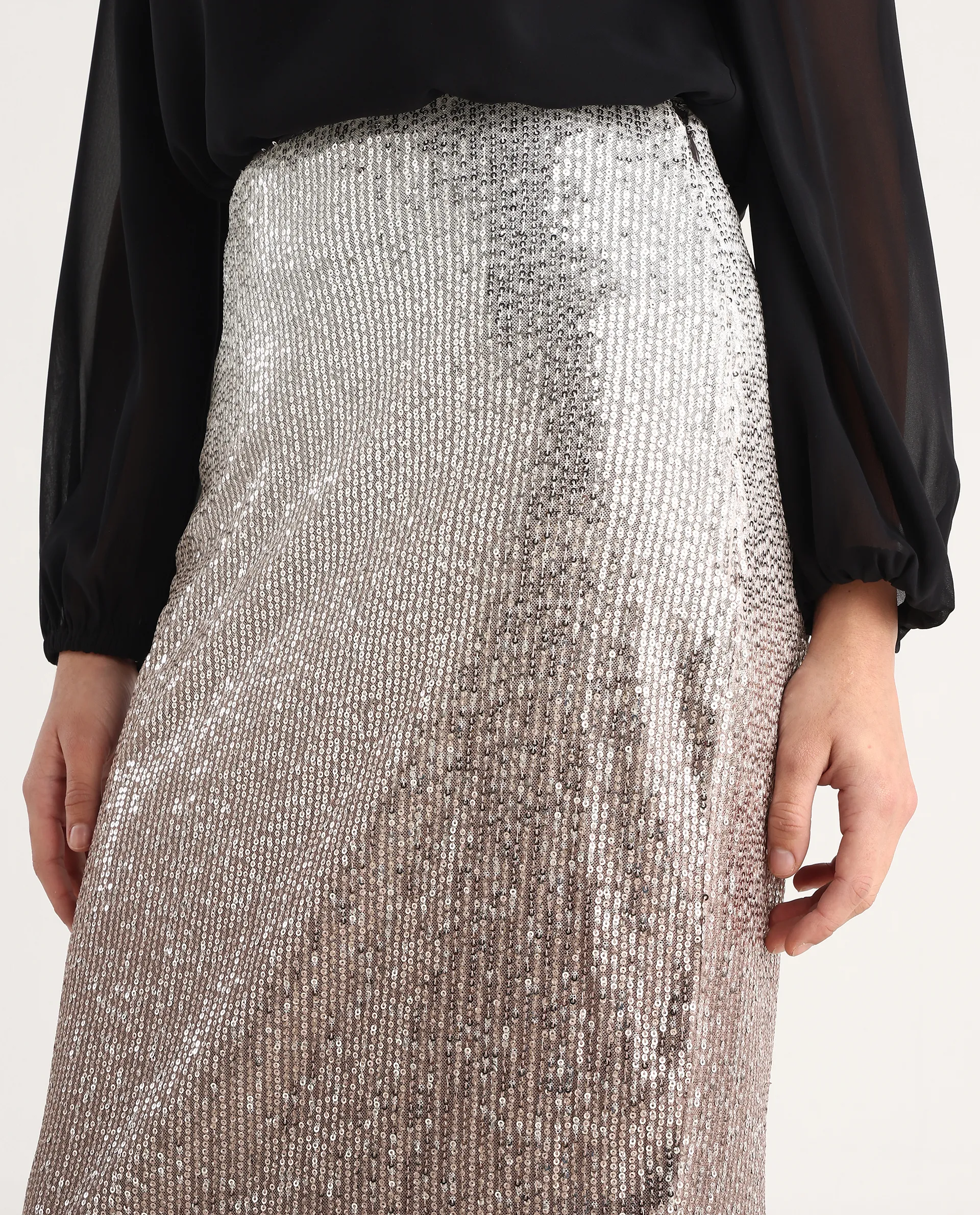 Rareism Women's Seoul Metallic Gold Plain Knee Length Fitted Skirt - Image 3