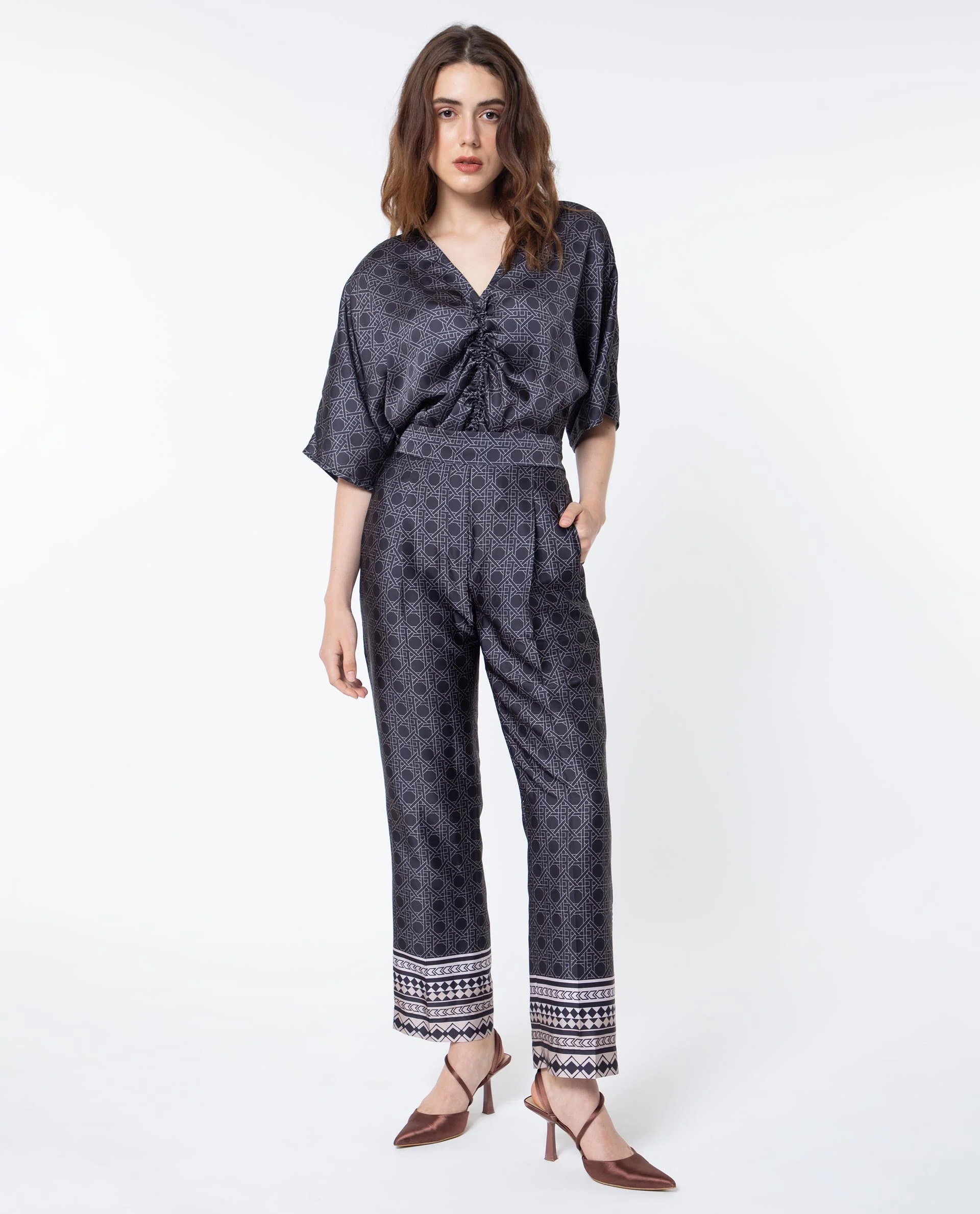 Rareism Women's Sepiat Dark Black Polyester Geometric Print Ankle Length Relaxed Fit Trouser - Image 3