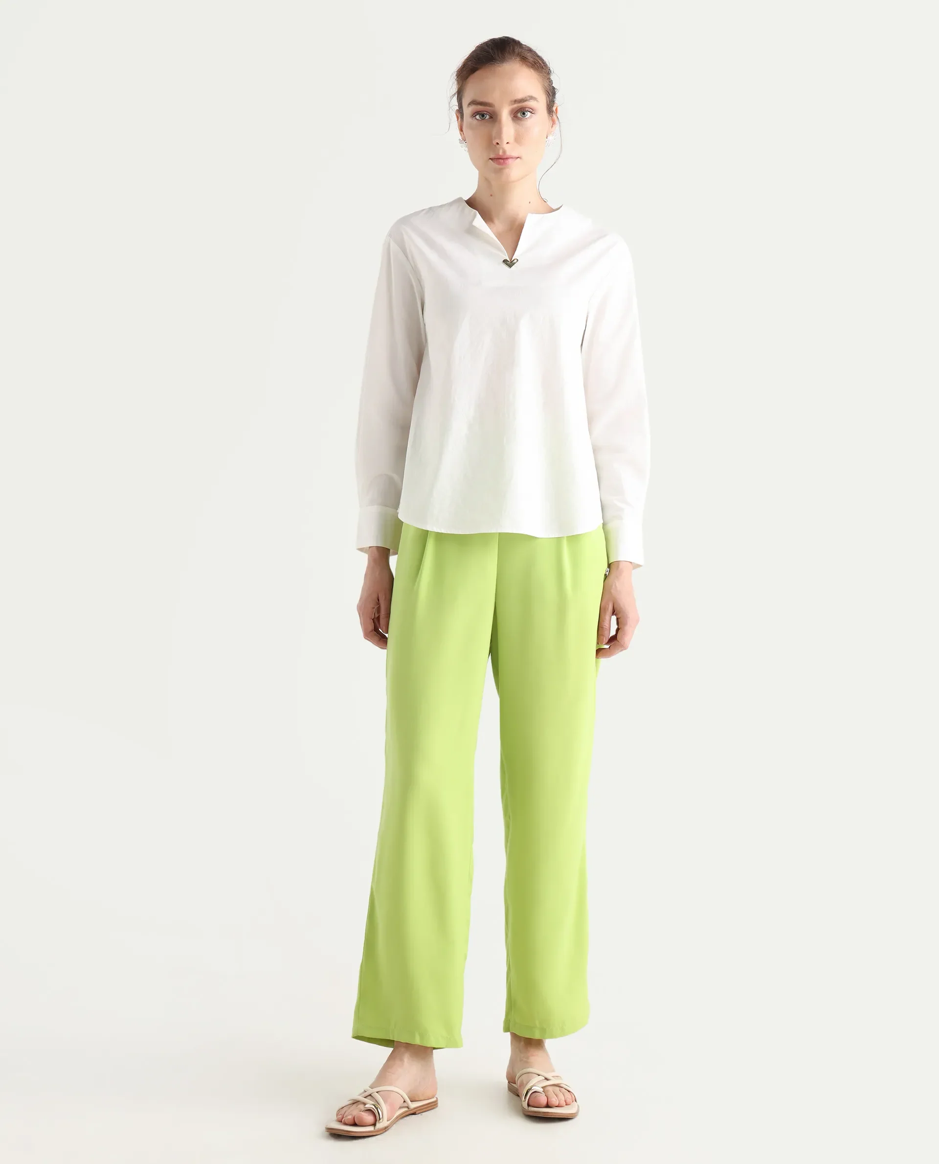 Rareism Women's Serbay-B Green Polyester Plain Ankle Length Straight Fit Trouser - Image 3