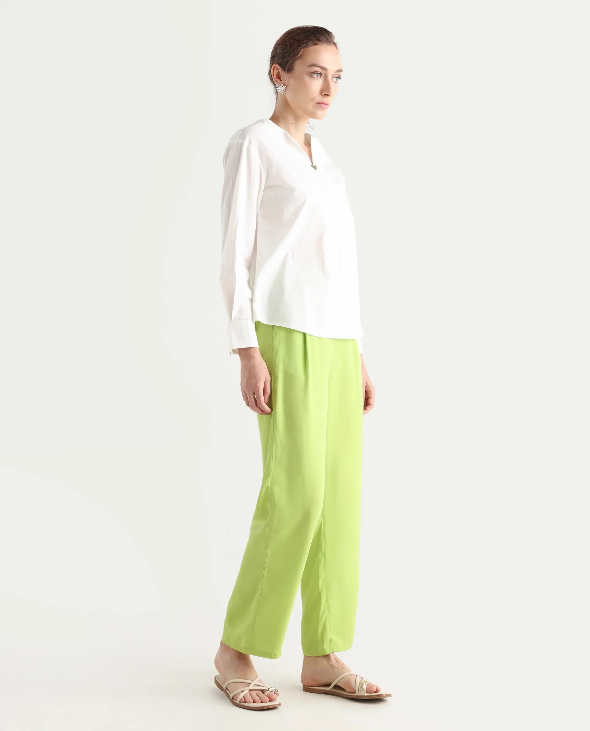 Rareism Women's Serbay-B Green Polyester Plain Ankle Length Straight Fit Trouser - Image 7