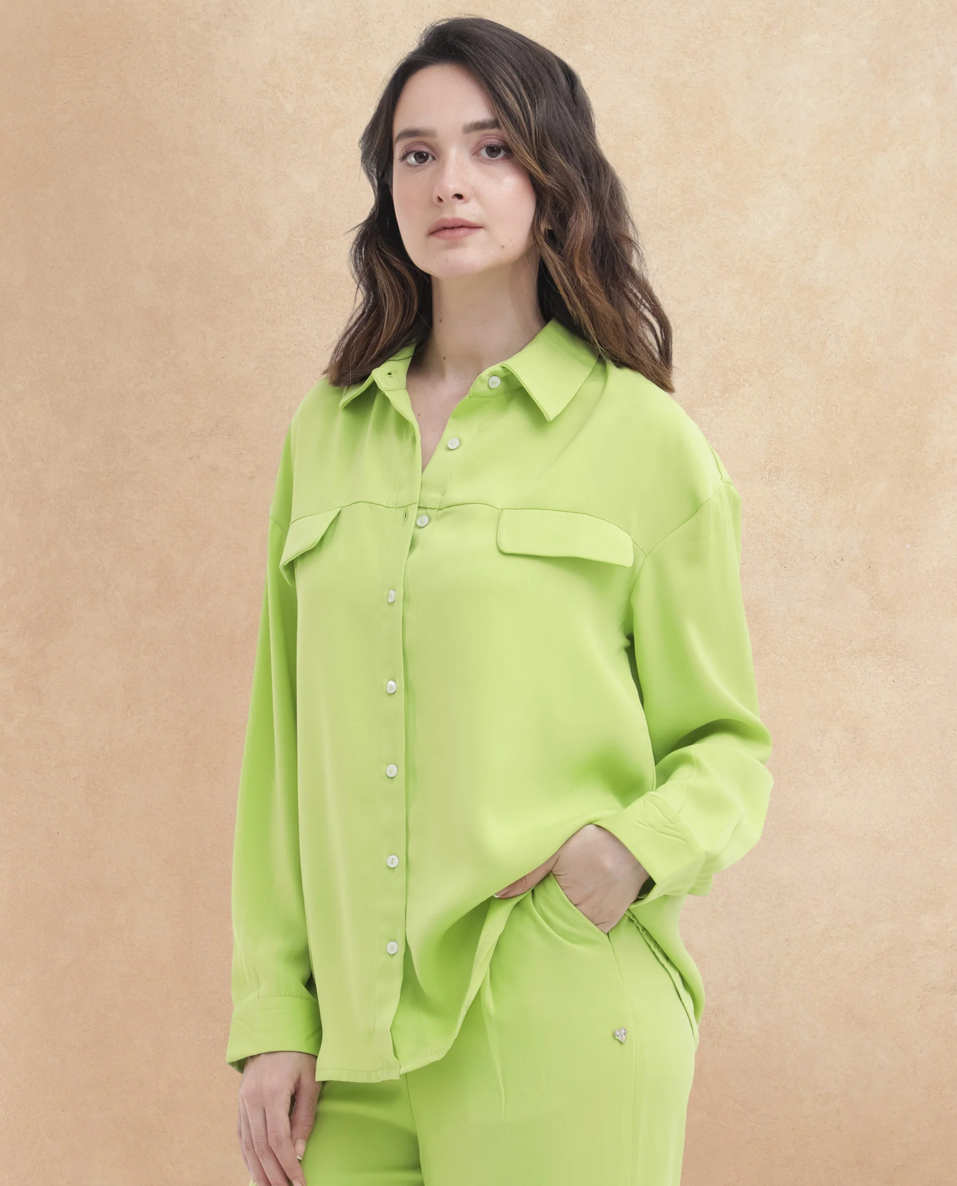 Rareism Women's Sergey-T Green Polyester Drop Collar Plain Cuffed Sleeve Regular Fit Top - Image 6