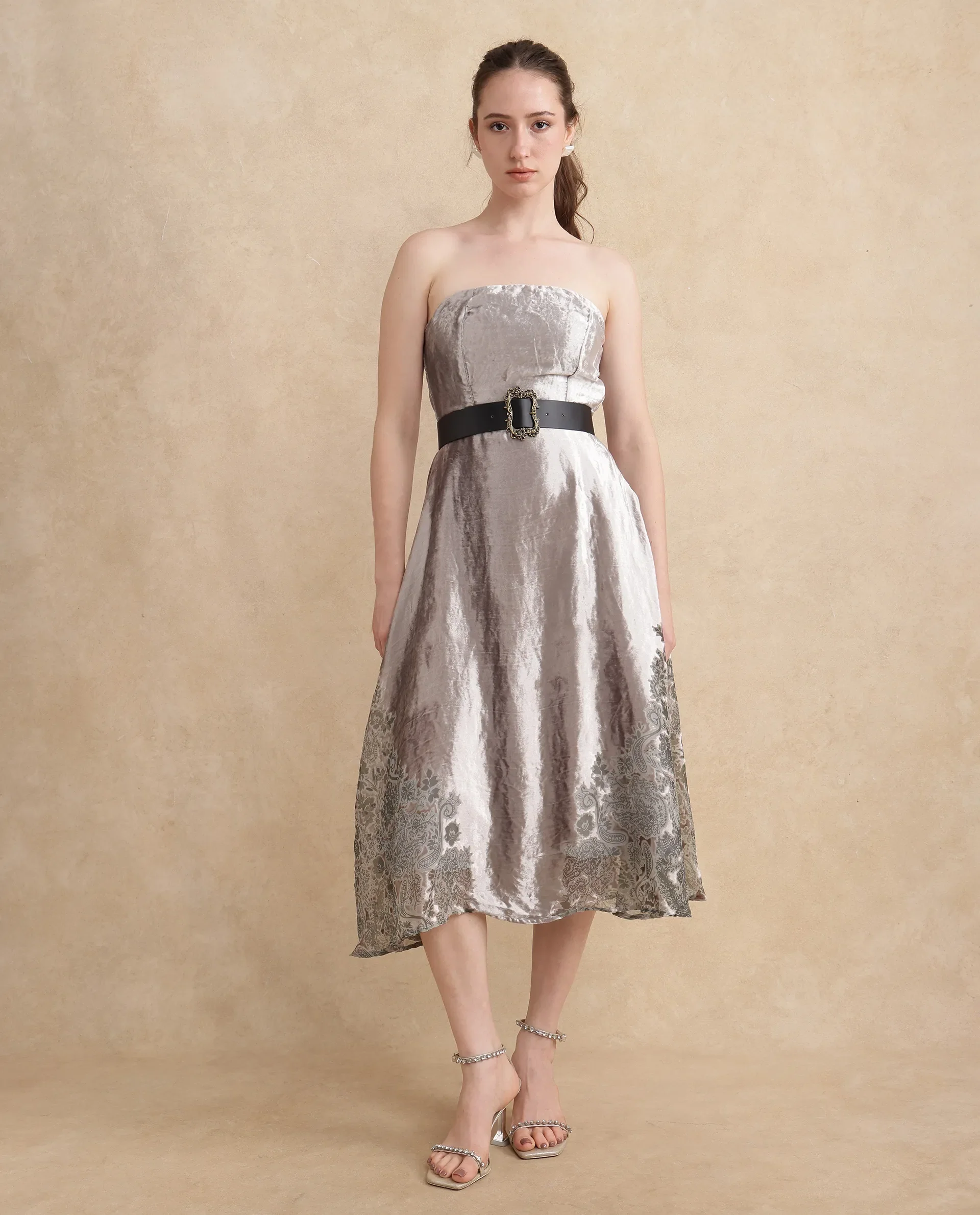 Rareism Women's Seson Light Silver Velvet Tube Neck Abstract Print Sleeveless Midi Fit And Flare Dress - Image 9