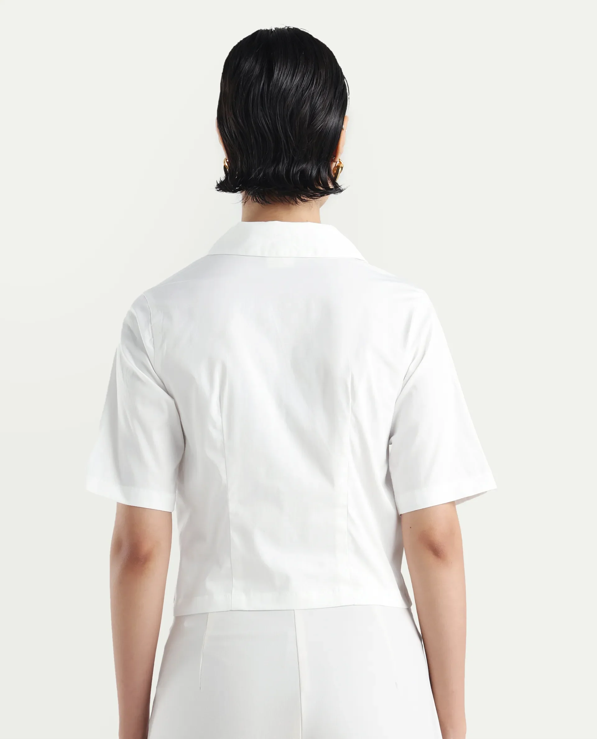 Rareism Women's Seui White Cotton Blend Lapel Neck Plain Crop Boxy Fit Top - Image 7