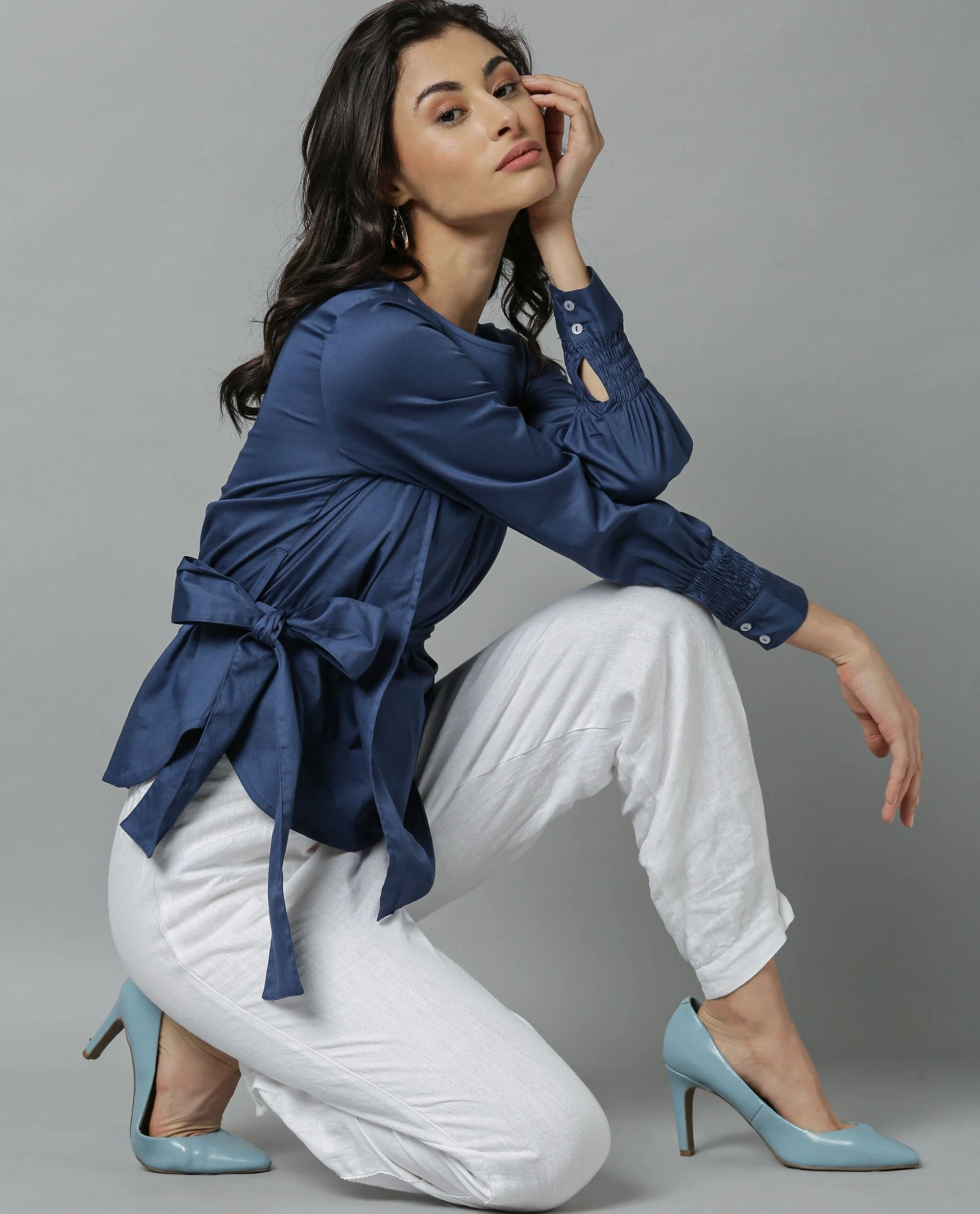 Rareism Women Shanko Blue Top Full Sleeves Solid - Image 5