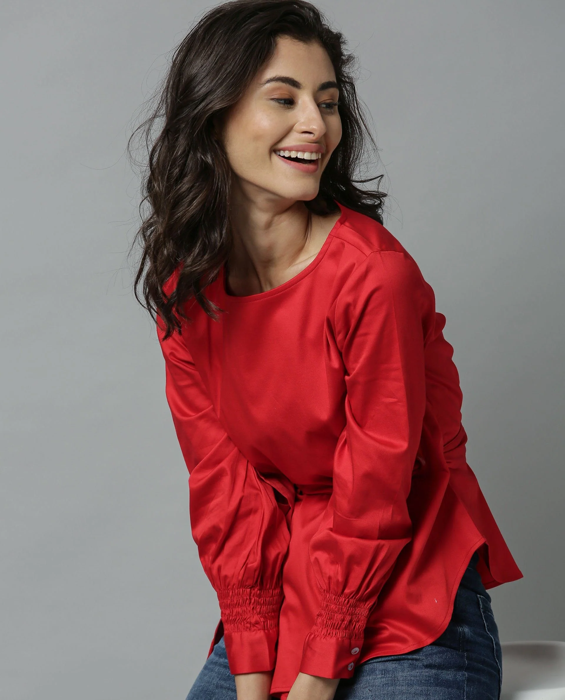 Rareism Women Shanko Red Top Full Sleeves Solid - Image 5