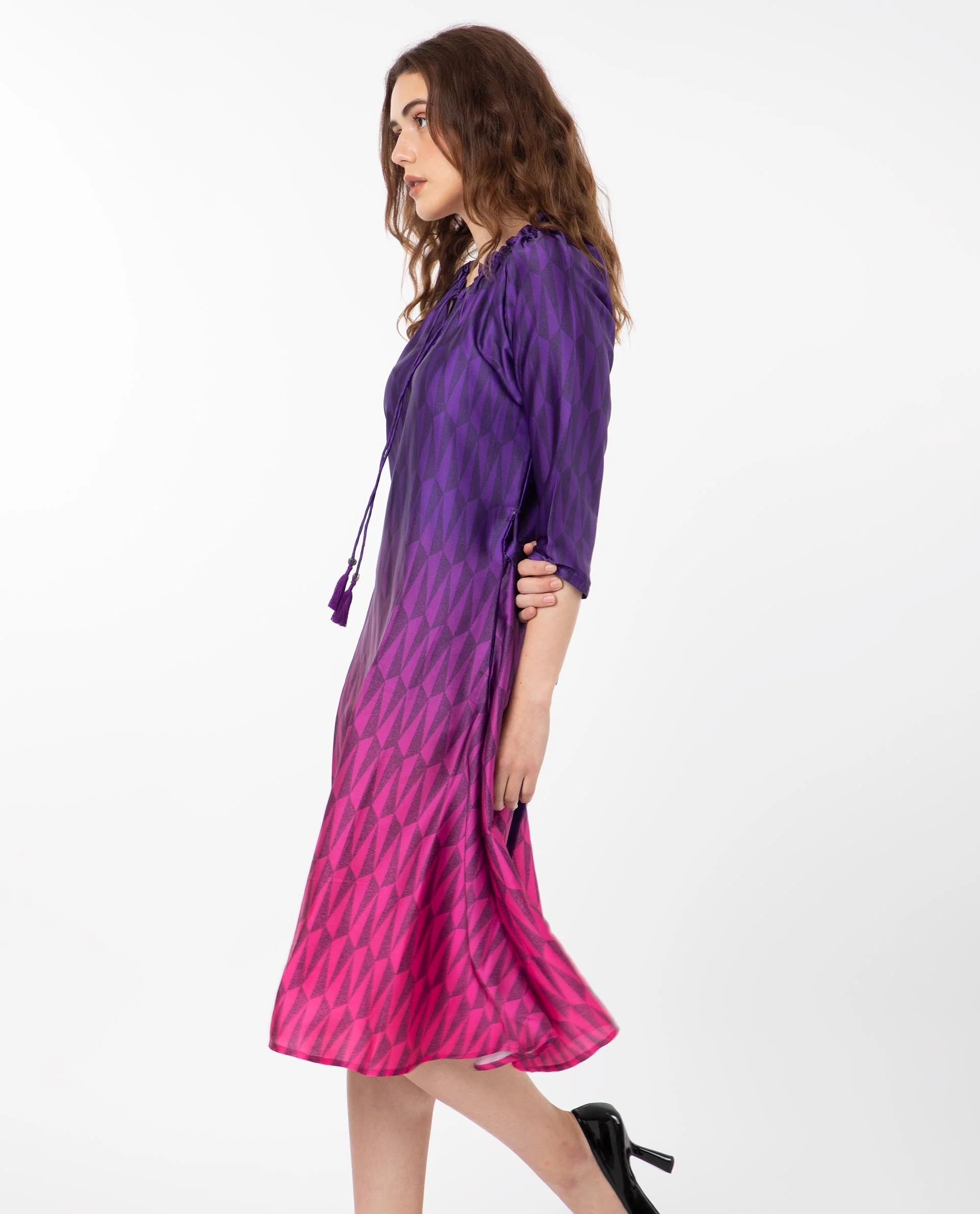 Rareism Women's Shaw Pink Polyester Tie-Up Neck Ombre Knee Length Regular Fit Dress - Image 6