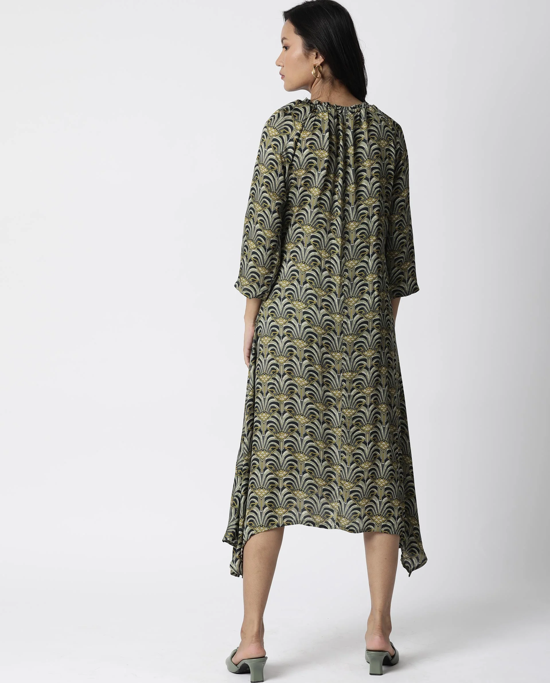 Rareism Women Shlok Green Dress Short Sleeves Printed - Image 6