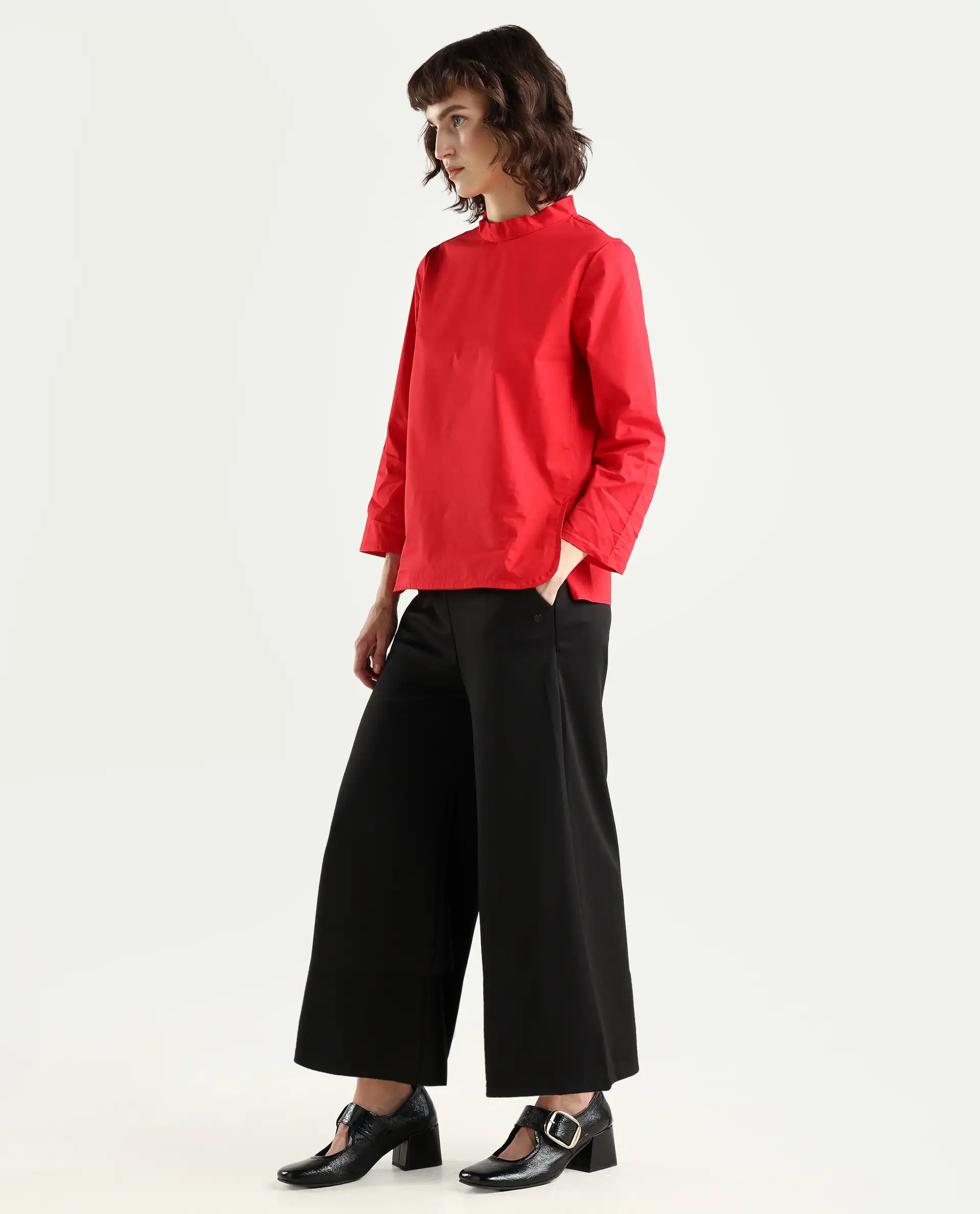 Rareism Women's Shoyo Black Polyester Plain Midi Flared Trouser - Image 5