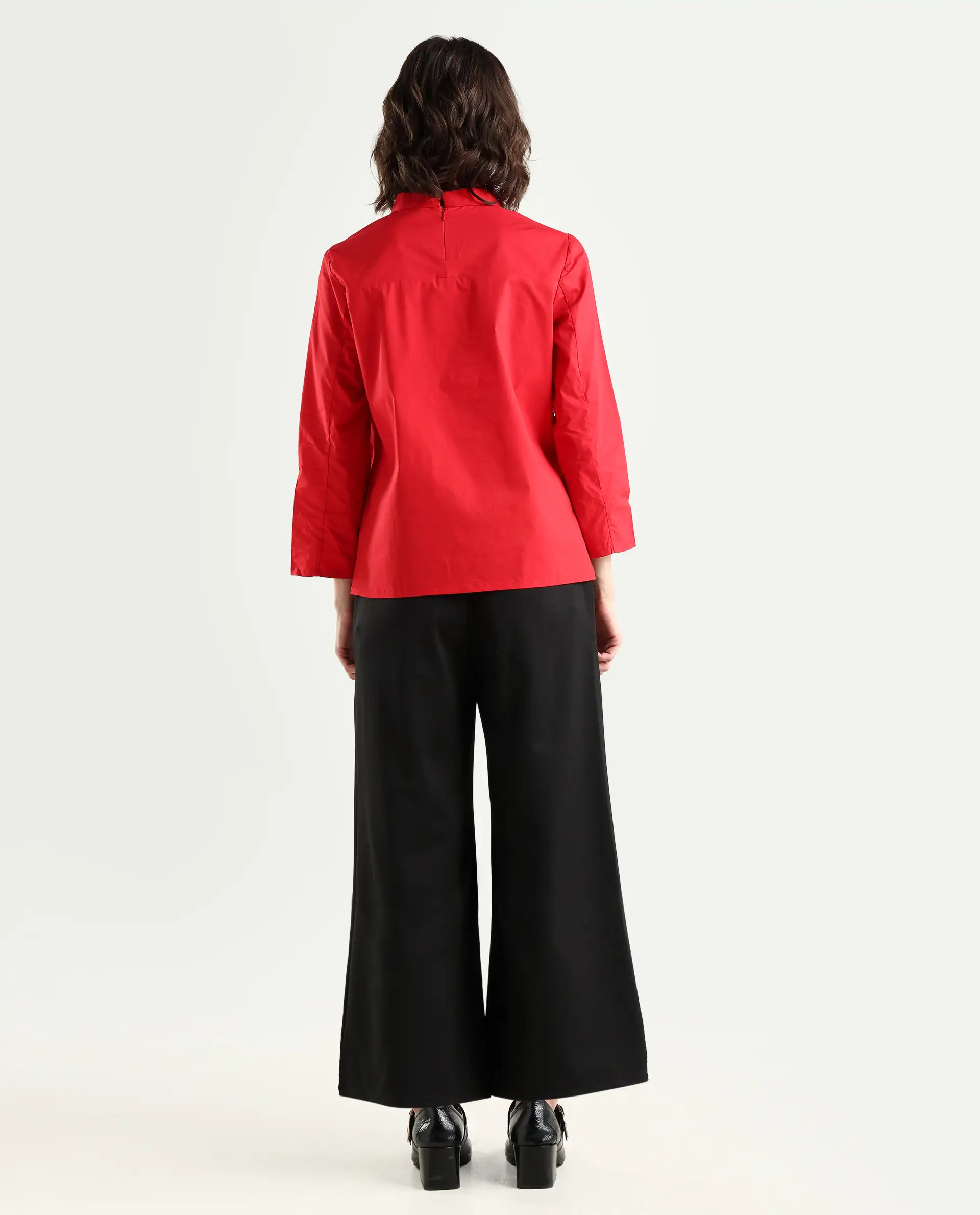 Rareism Women's Shoyo Black Polyester Plain Midi Flared Trouser - Image 7