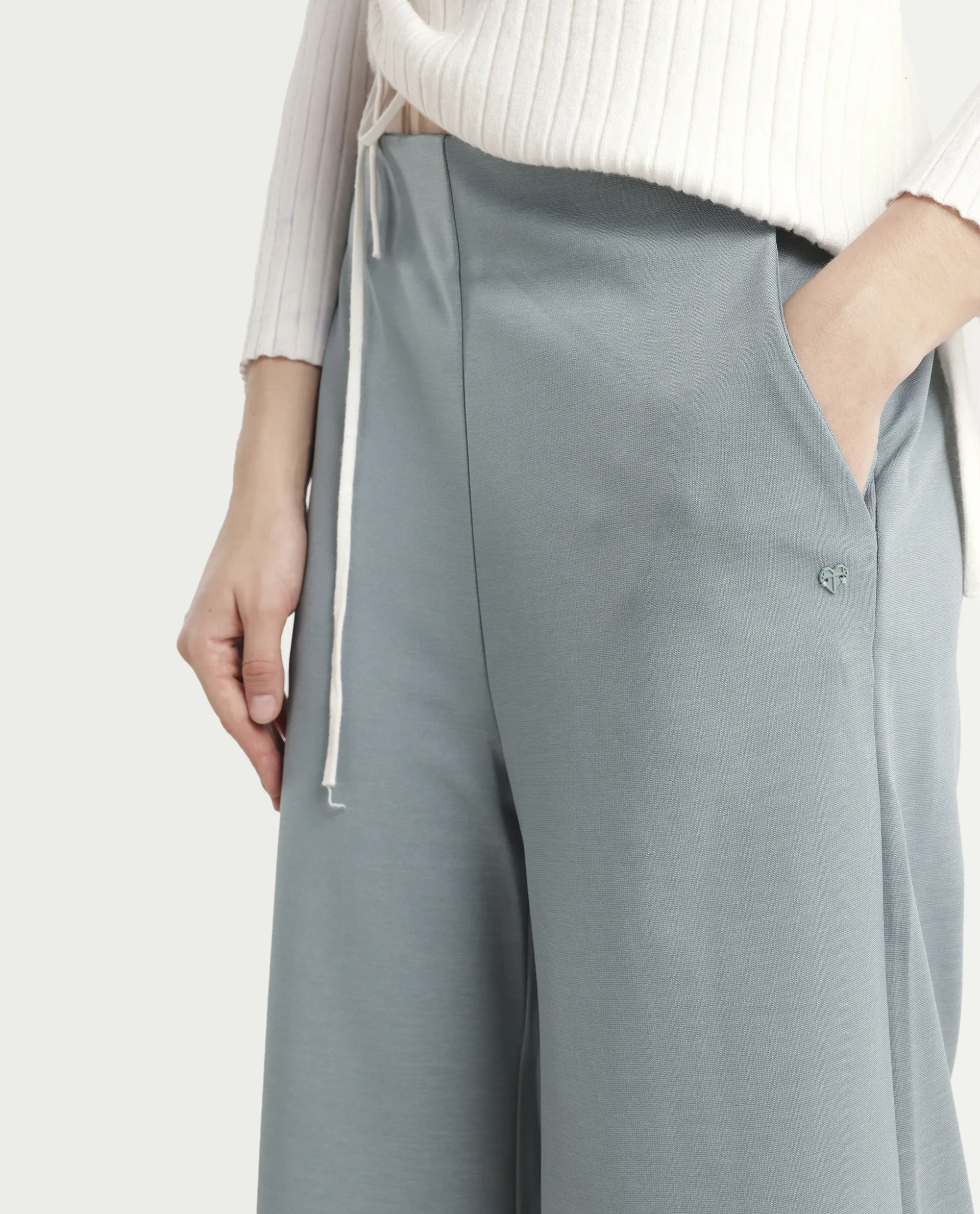 Rareism Women's Shoyo Light Green Polyester Plain Midi Flared Trouser - Image 4