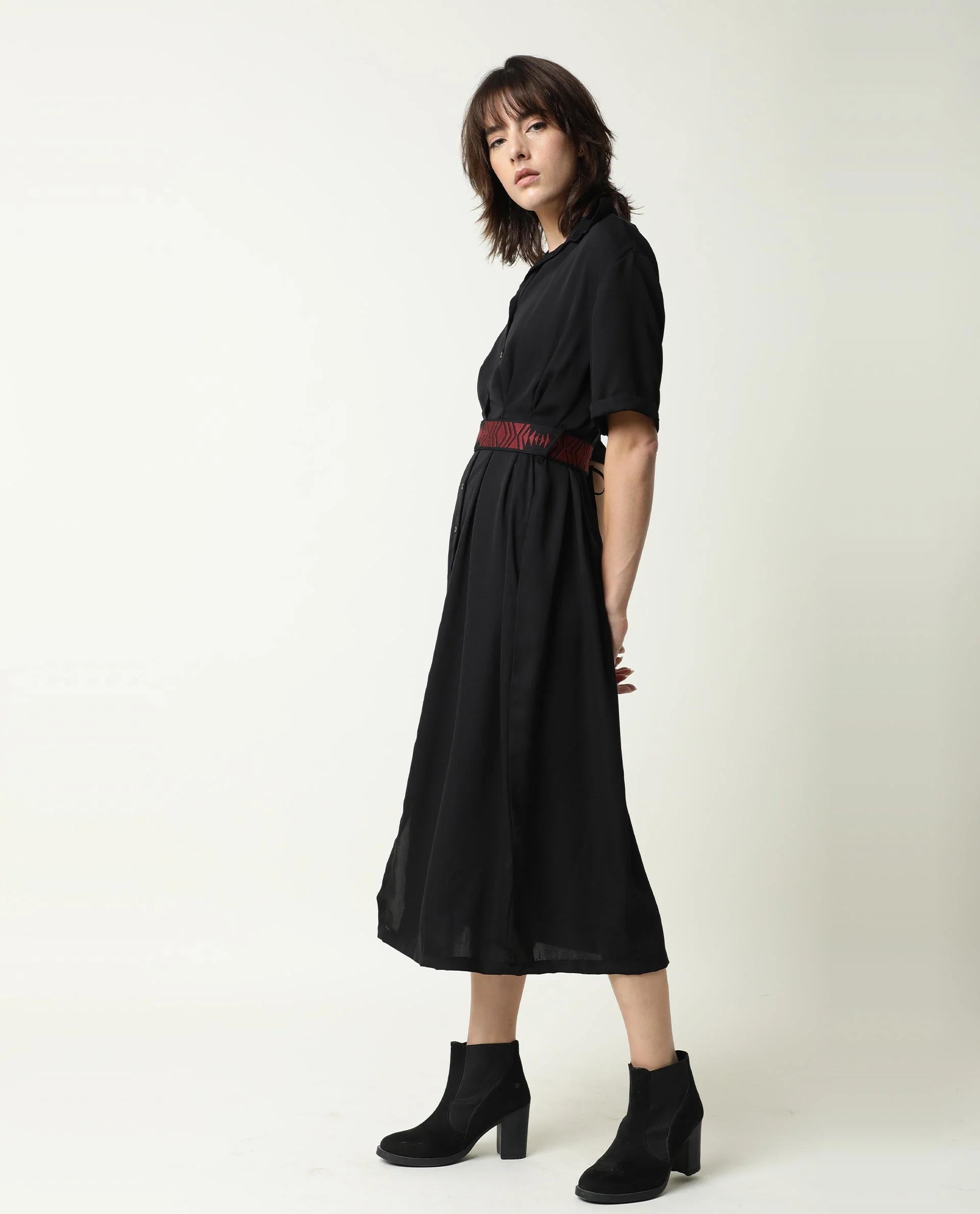 Rareism Women's Shroff Black Polyester Spread Collar Plain Midi Relaxed Fit Dress - Image 7