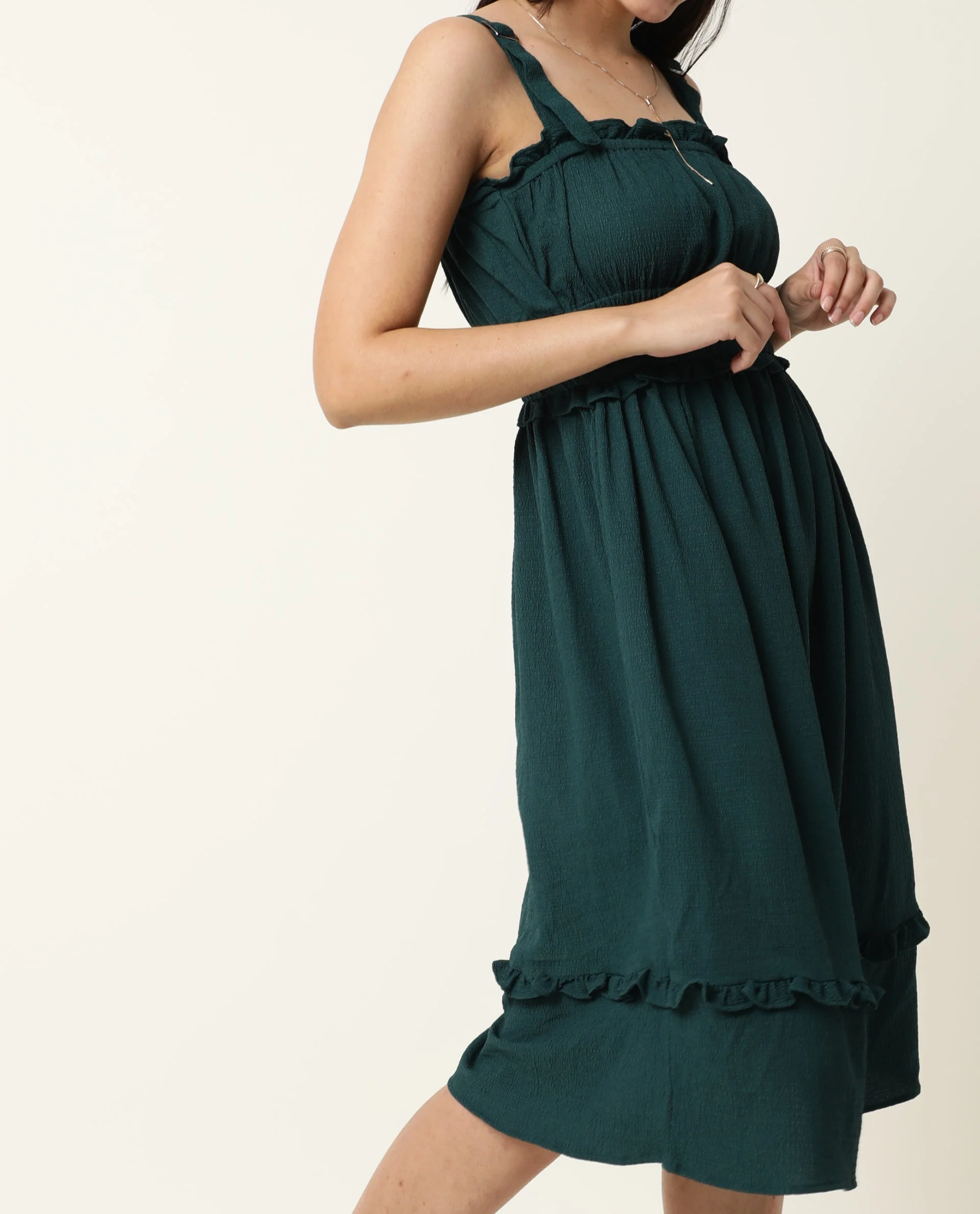Rareism Women's Sickle Green Tube Neck Plain Sleeveless Knee Length Regular Fit Dress - Image 10