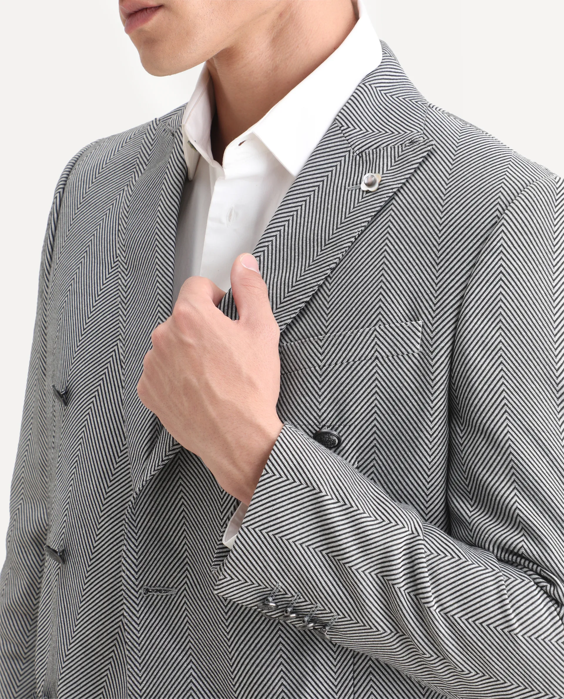 Rare Rabbit Men's Sierres Light Grey Viscose Textured Tailored Fit Full Sleeve Lapel Neck Suits - Image 3