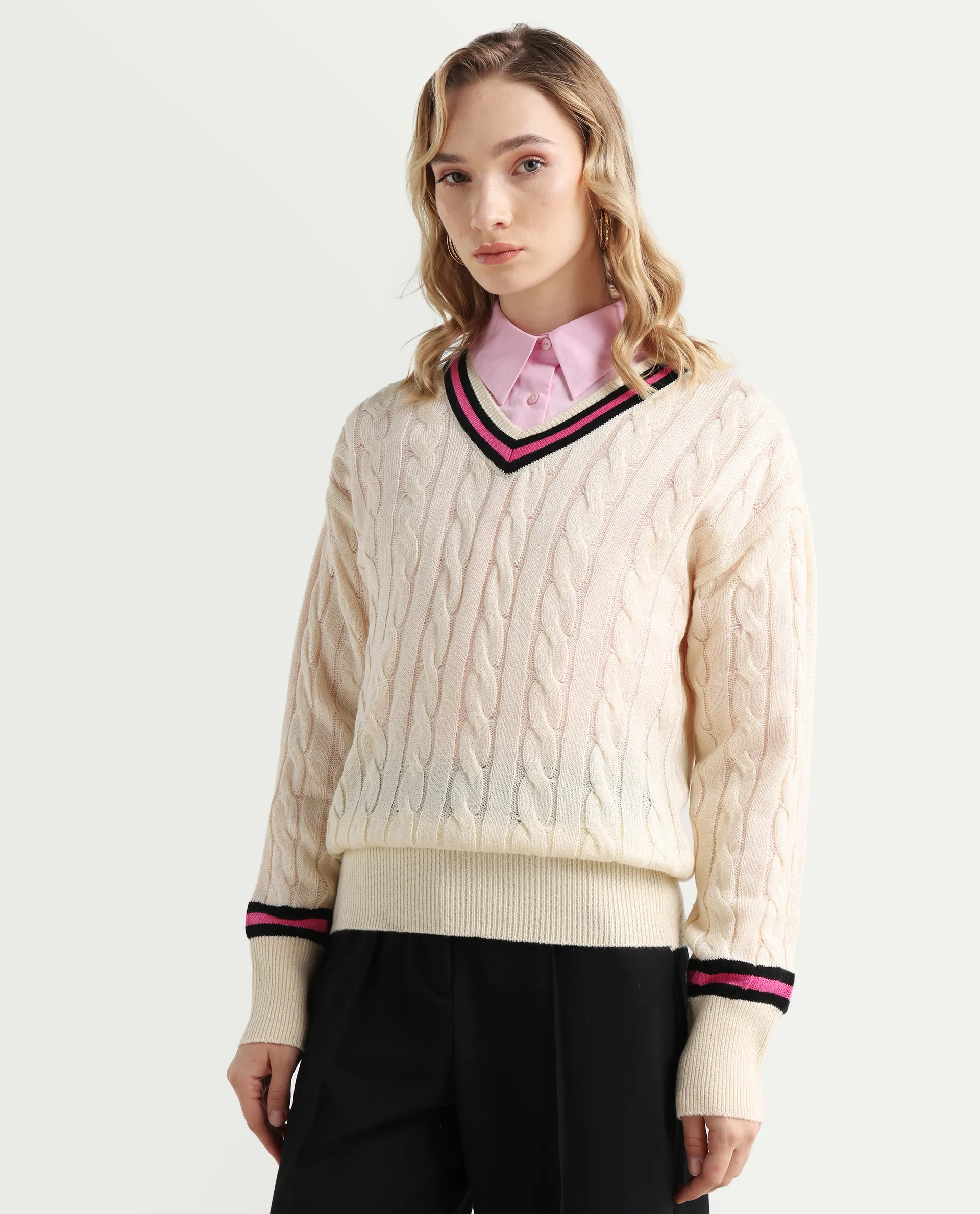 Rareism Women's Simayan Off White Cotton V-Neck Relaxed Fit Plain Sweater - Image 5