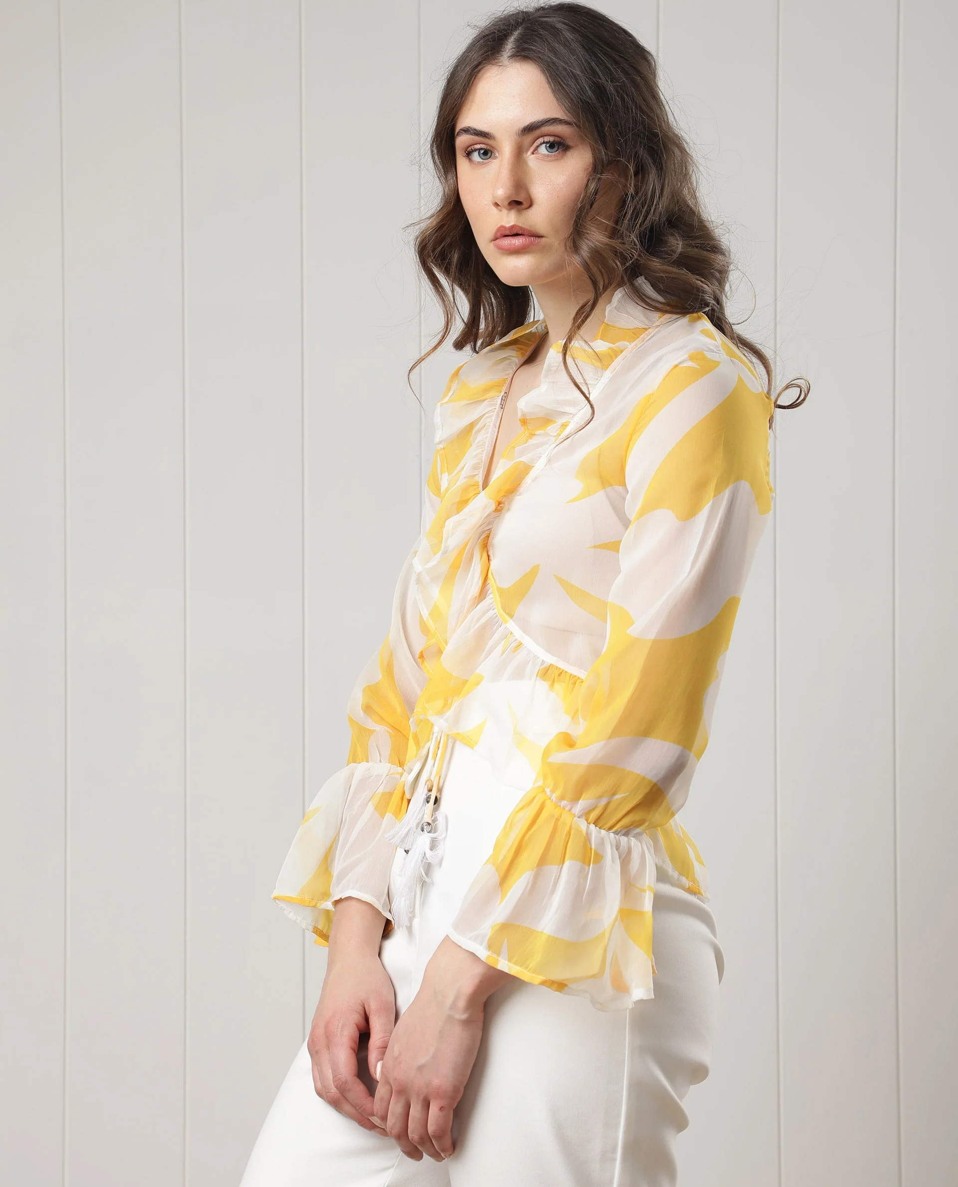 Rareism Women's Simone White Polyester V-Neck Floral Print Bell Sleeve Regular Fit Shrug - Image 5