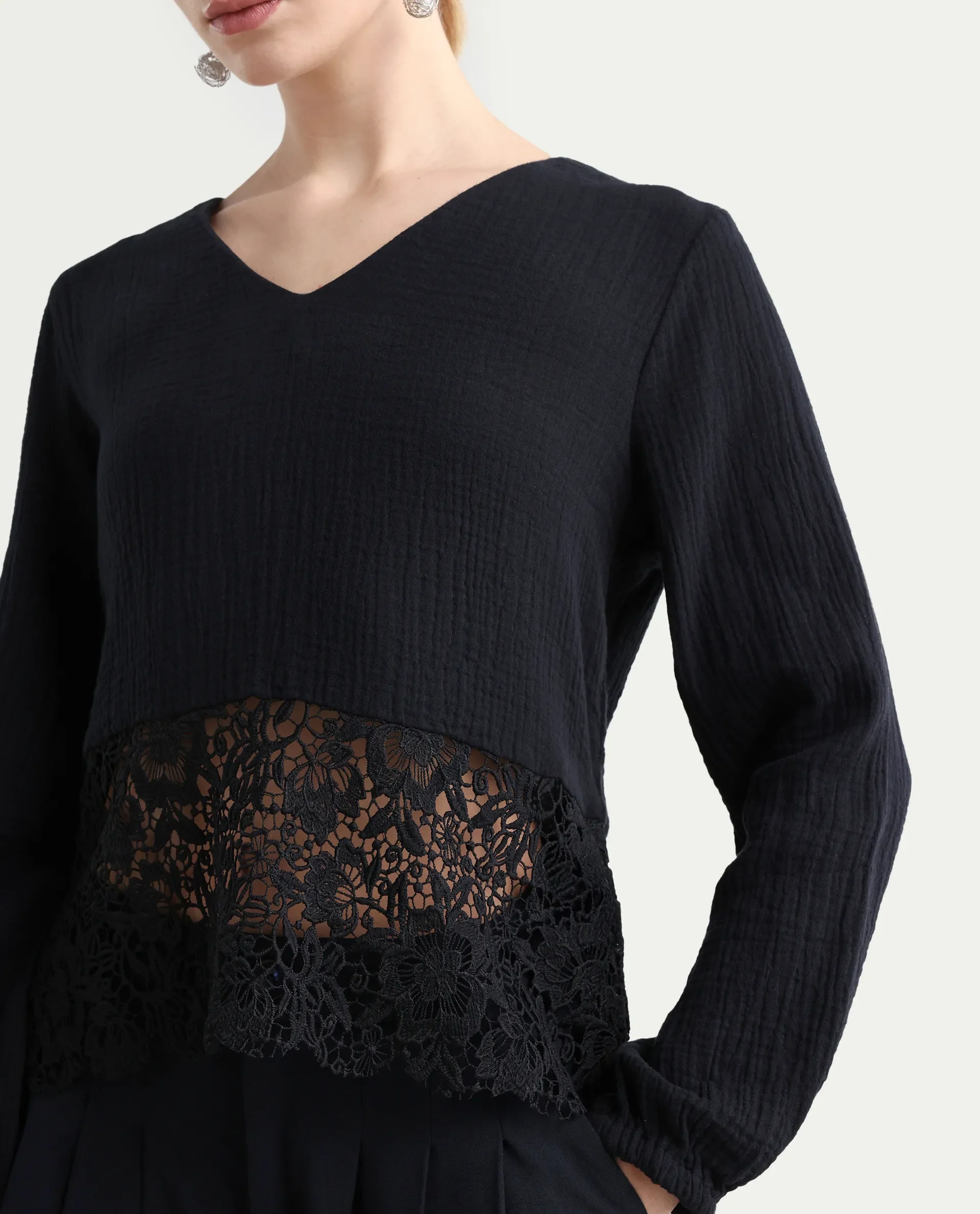 Rareism Women's Sinloa Black Cotton Blend V-Neck Plain Bishop Sleeve Regular Fit Top - Image 4