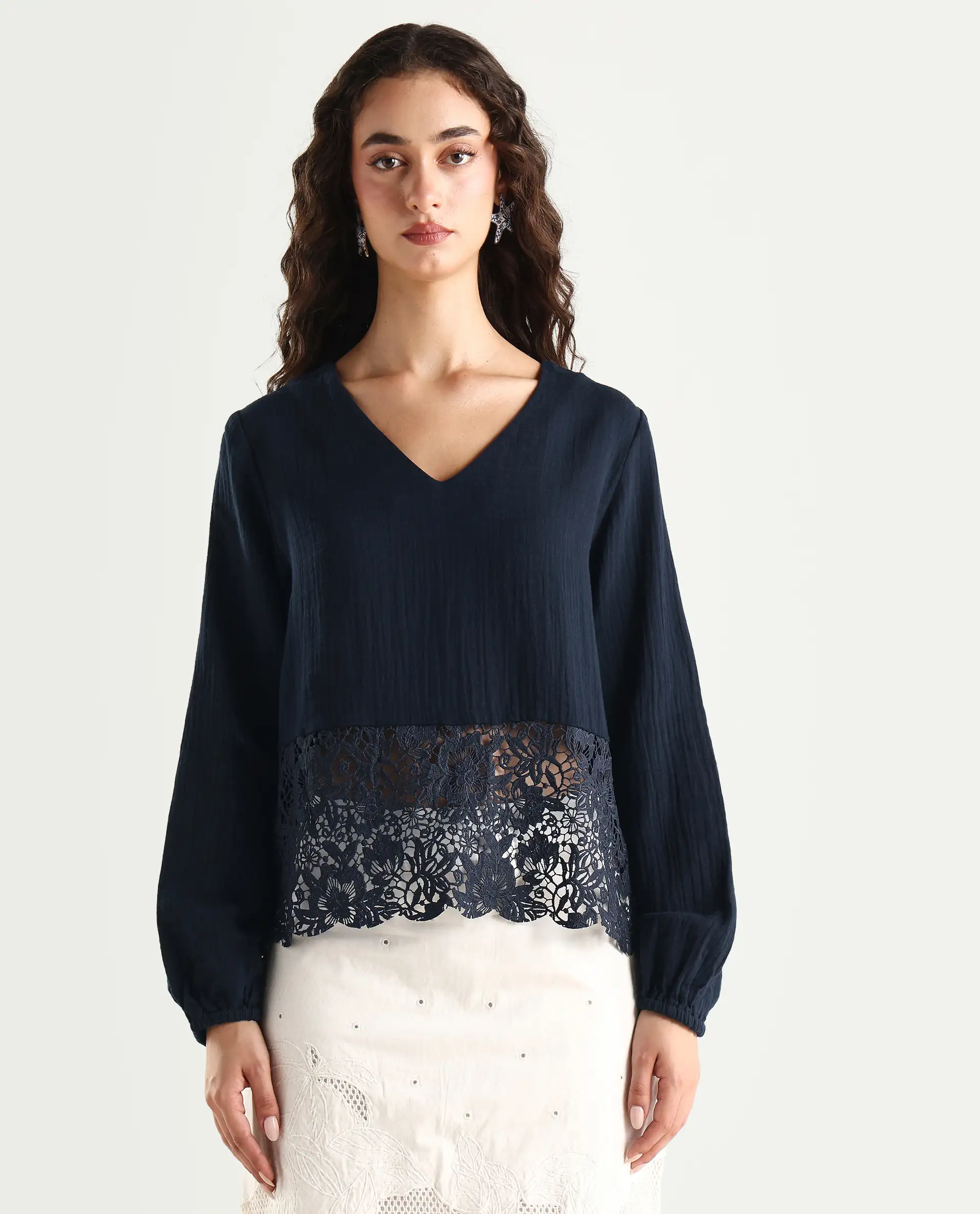 Rareism Women's Sinloao Navy Cotton V-Neck Plain Bishop Sleeve Regular Fit Top - Image 3