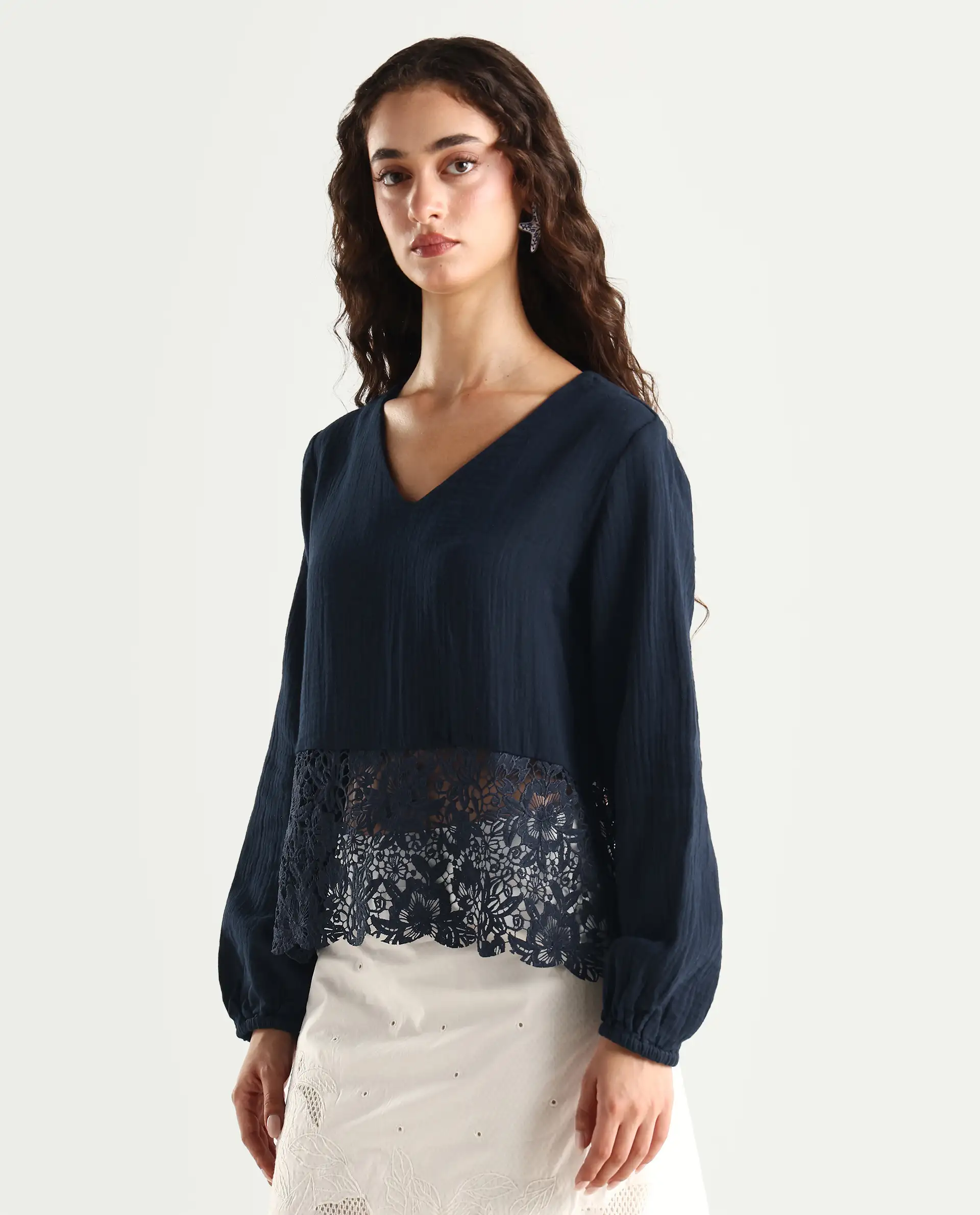 Rareism Women's Sinloao Navy Cotton V-Neck Plain Bishop Sleeve Regular Fit Top - Image 4
