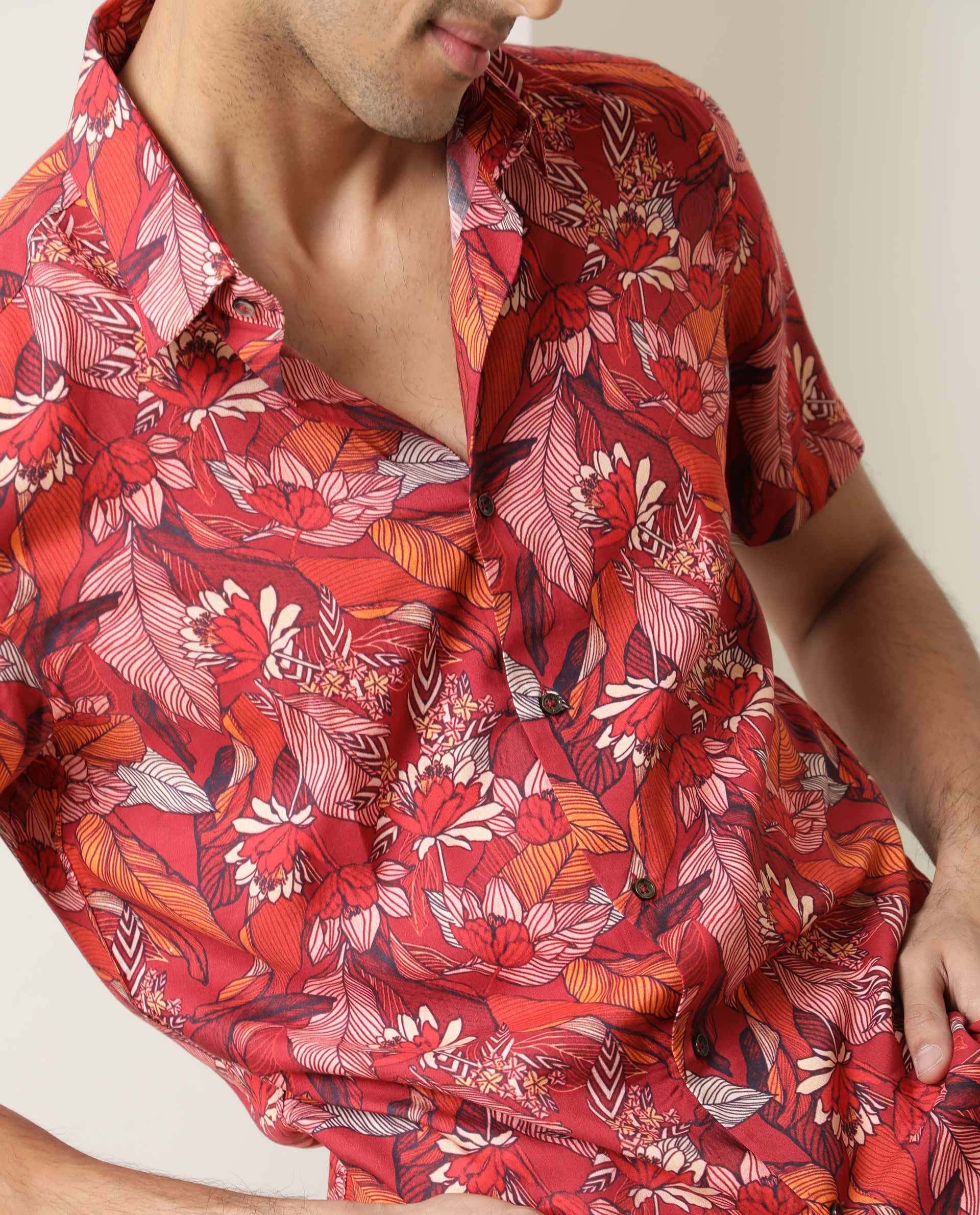 Rare Rabbit Men's Sinq Red Viscose Floral Print Regular Fit Half Sleeve Collared Shirt - Image 4