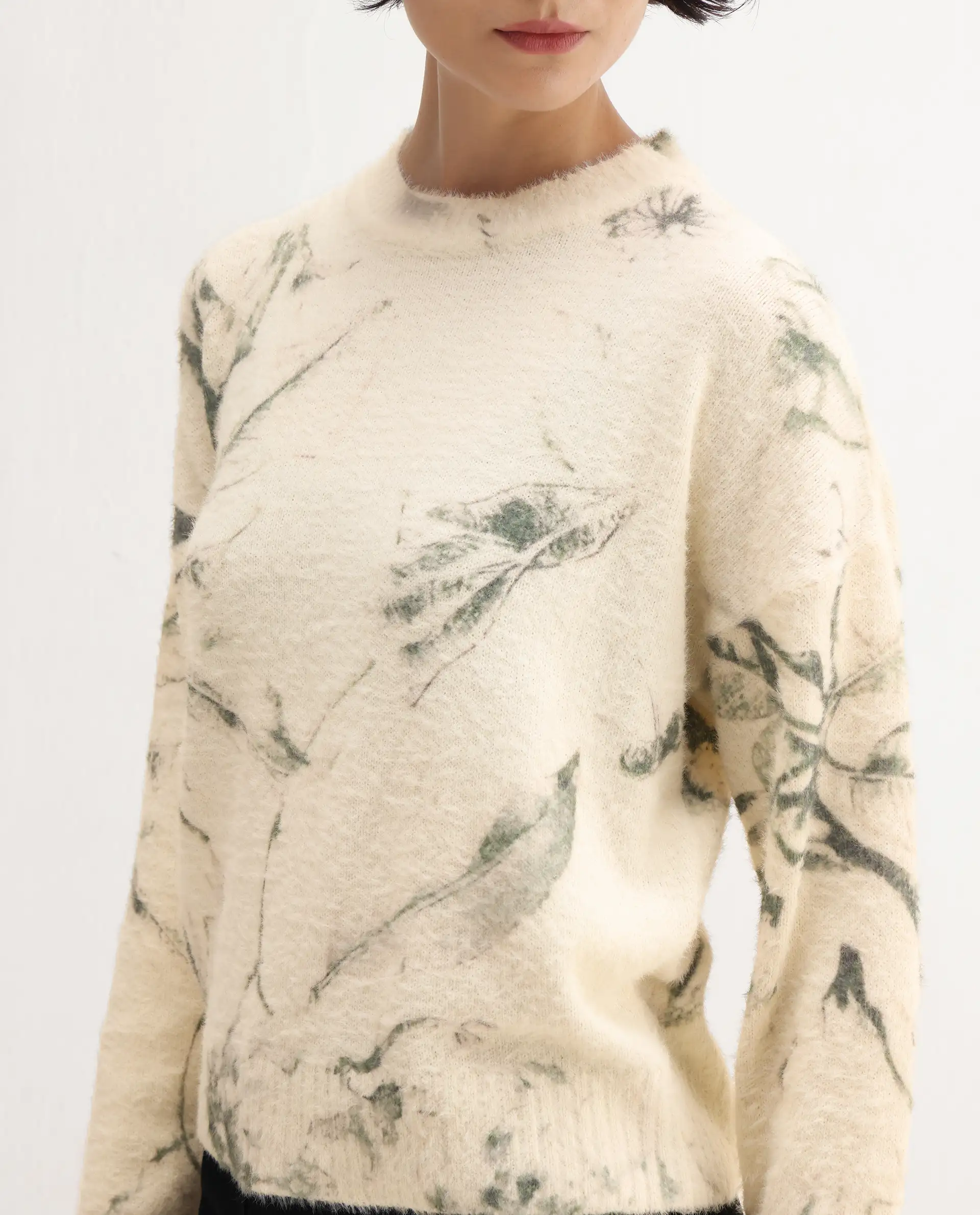 Rareism Women's Siriam Light Multi Acrylic Blend Crew Neck Relaxed Fit Sweater - Image 4