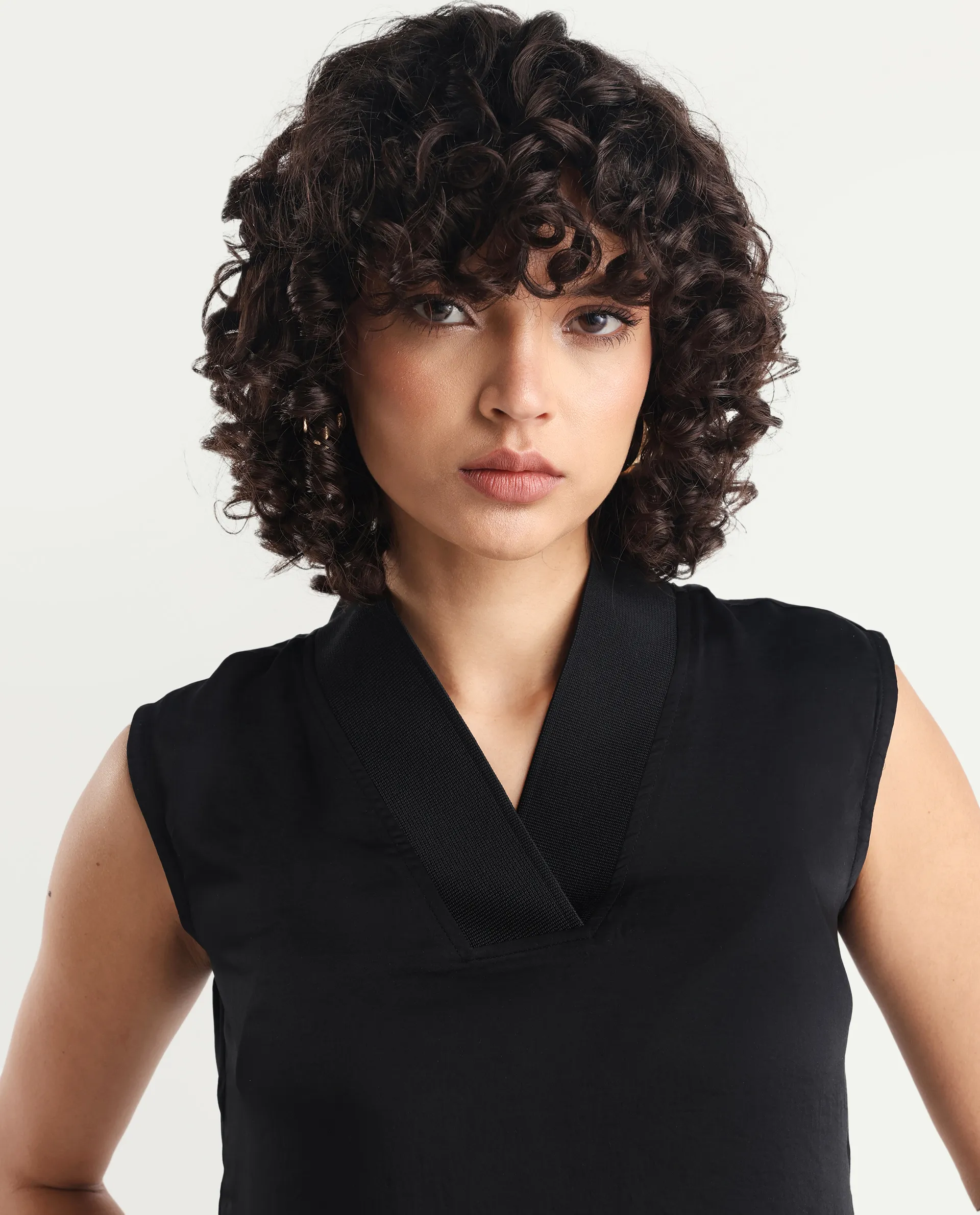 Rareism Women's Siyar Black Satin V-Neck Plain Sleeveless Regular Fit Top - Image 3