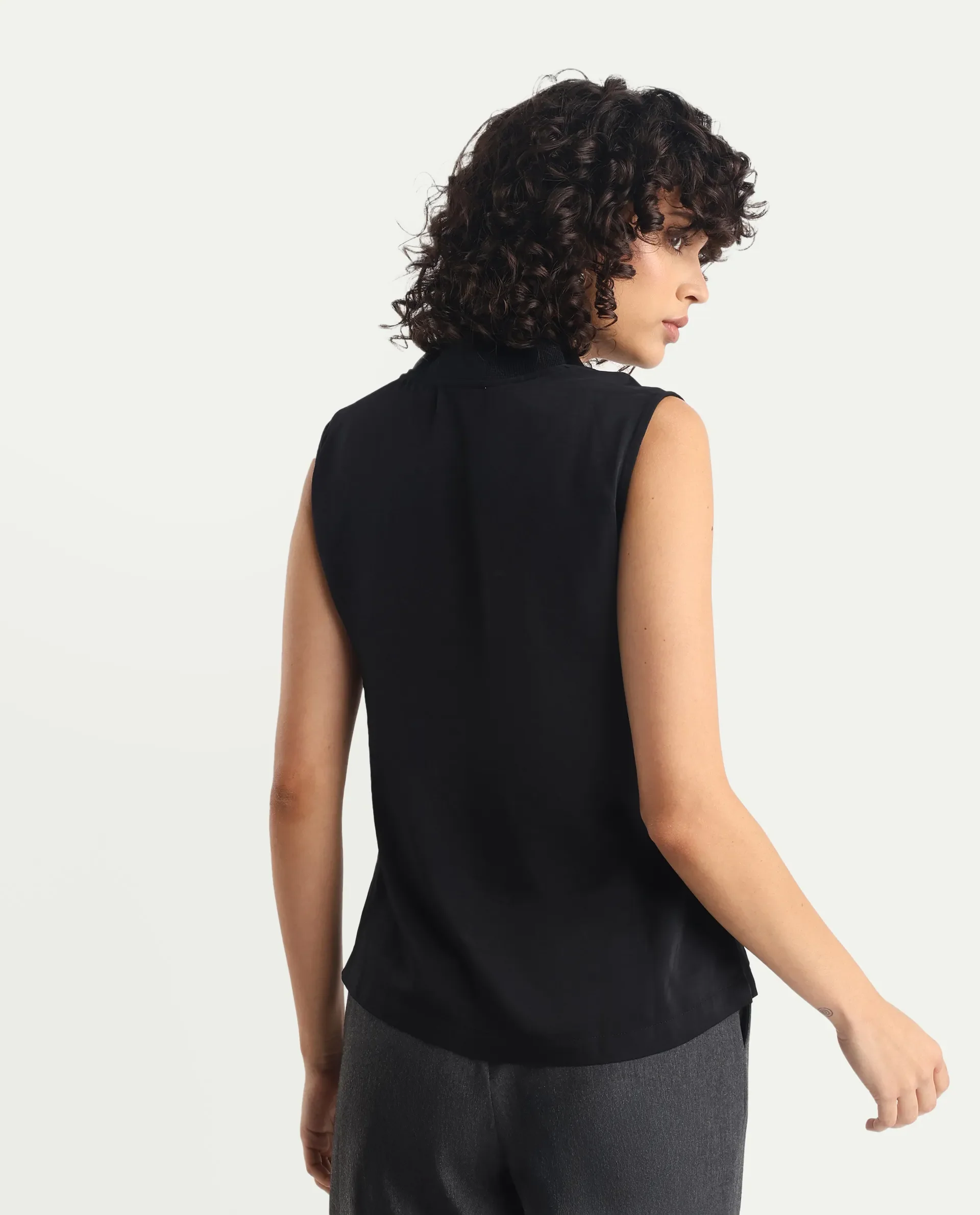 Rareism Women's Siyar Black Satin V-Neck Plain Sleeveless Regular Fit Top - Image 7