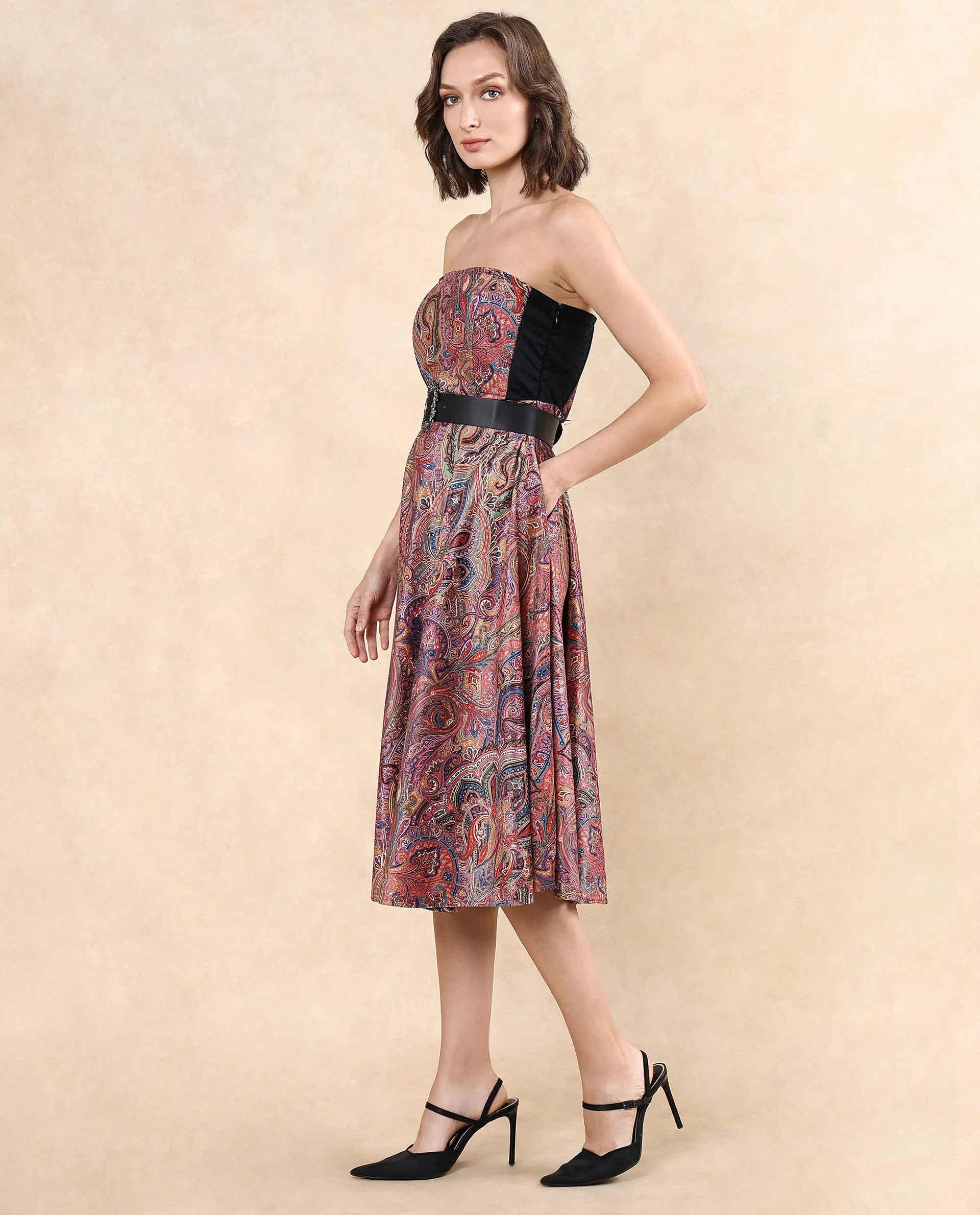 Rareism Women's Skegy Multi Velvet Tube Neck Paisley Print Sleeveless Midi Fit And Flare Dress - Image 5