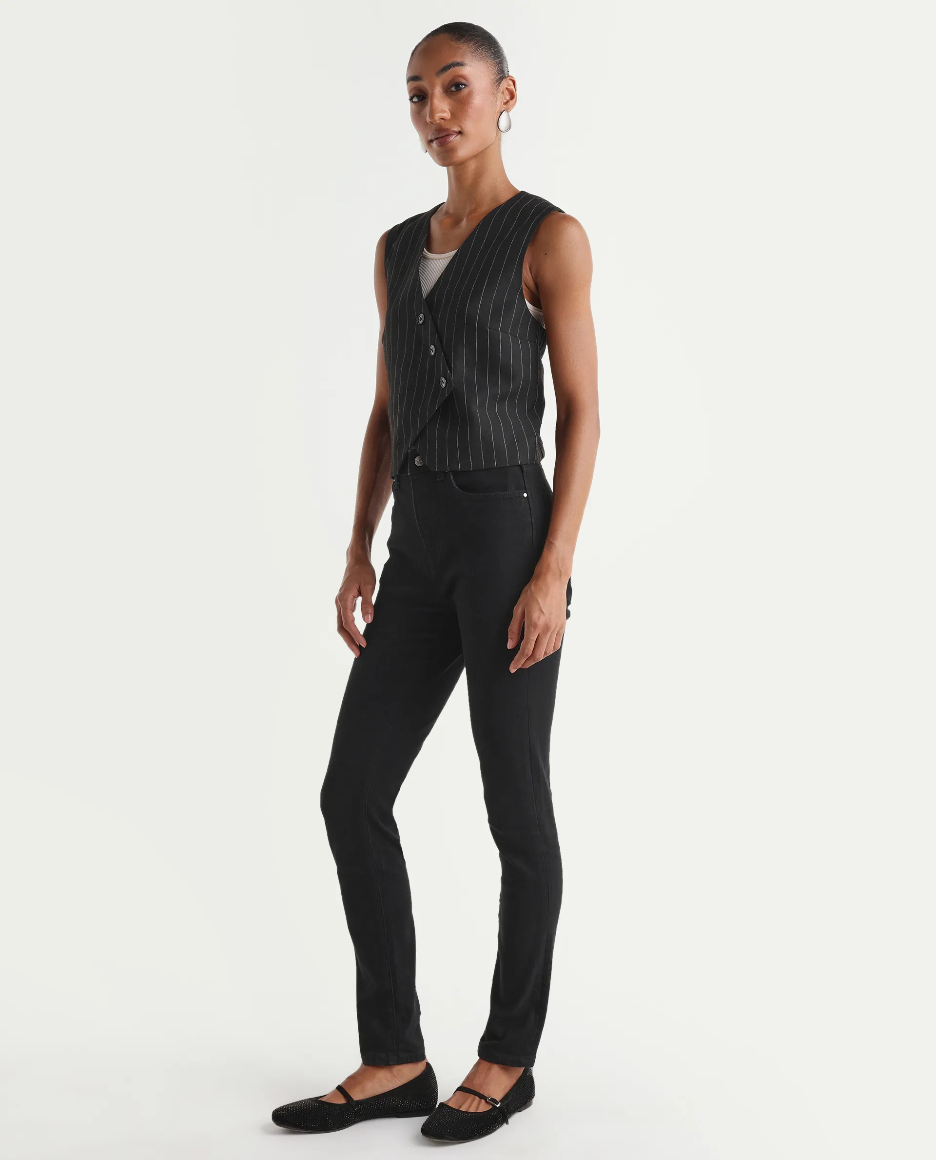 Rareism Women's Skenyob Black Cotton Blend Skinny Fit Plain Jeans - Image 6