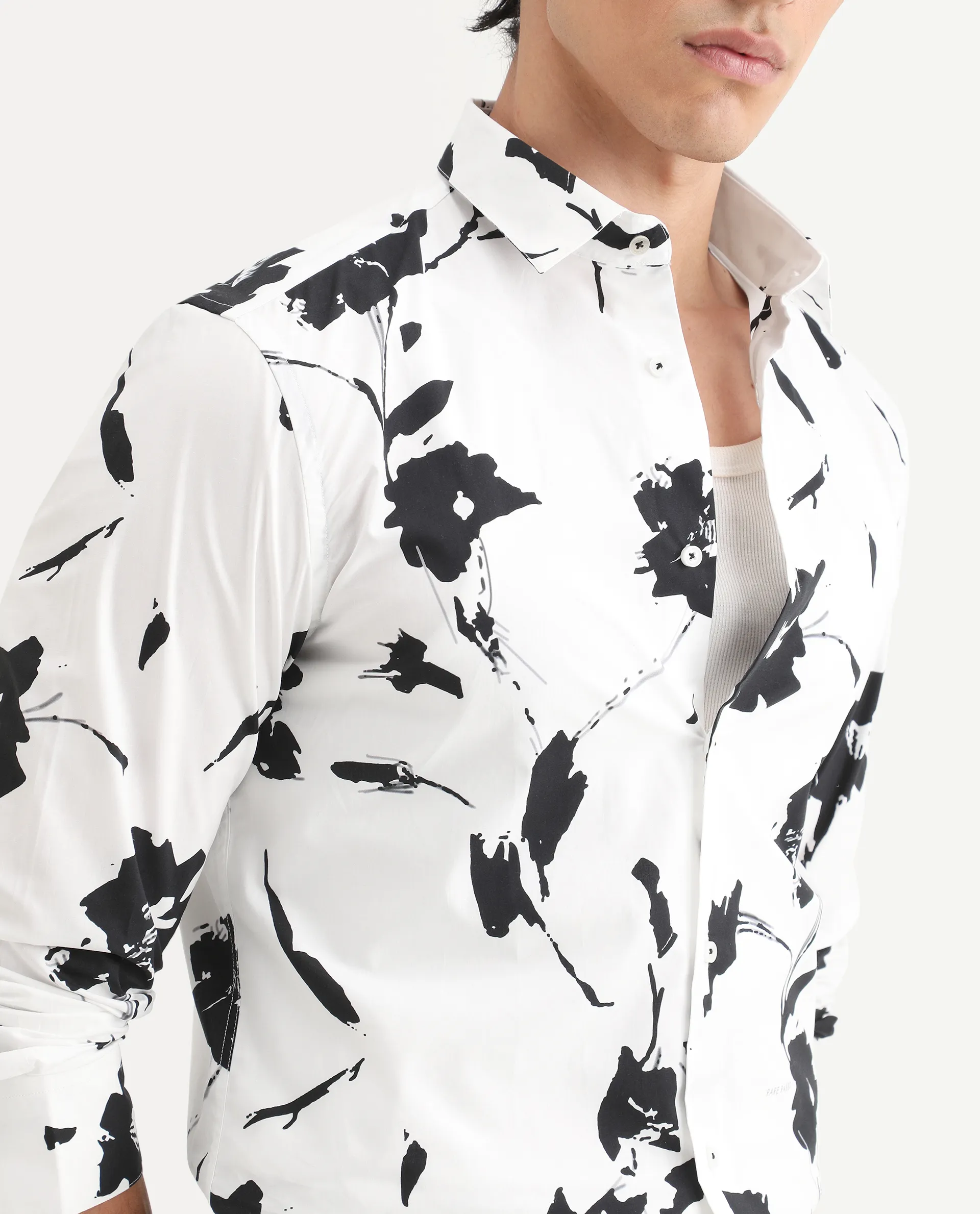 Rare Rabbit Men's Sketcherr Offwhite Cotton Floral Print Regular Fit Full Sleeve Collared Shirt - Image 4