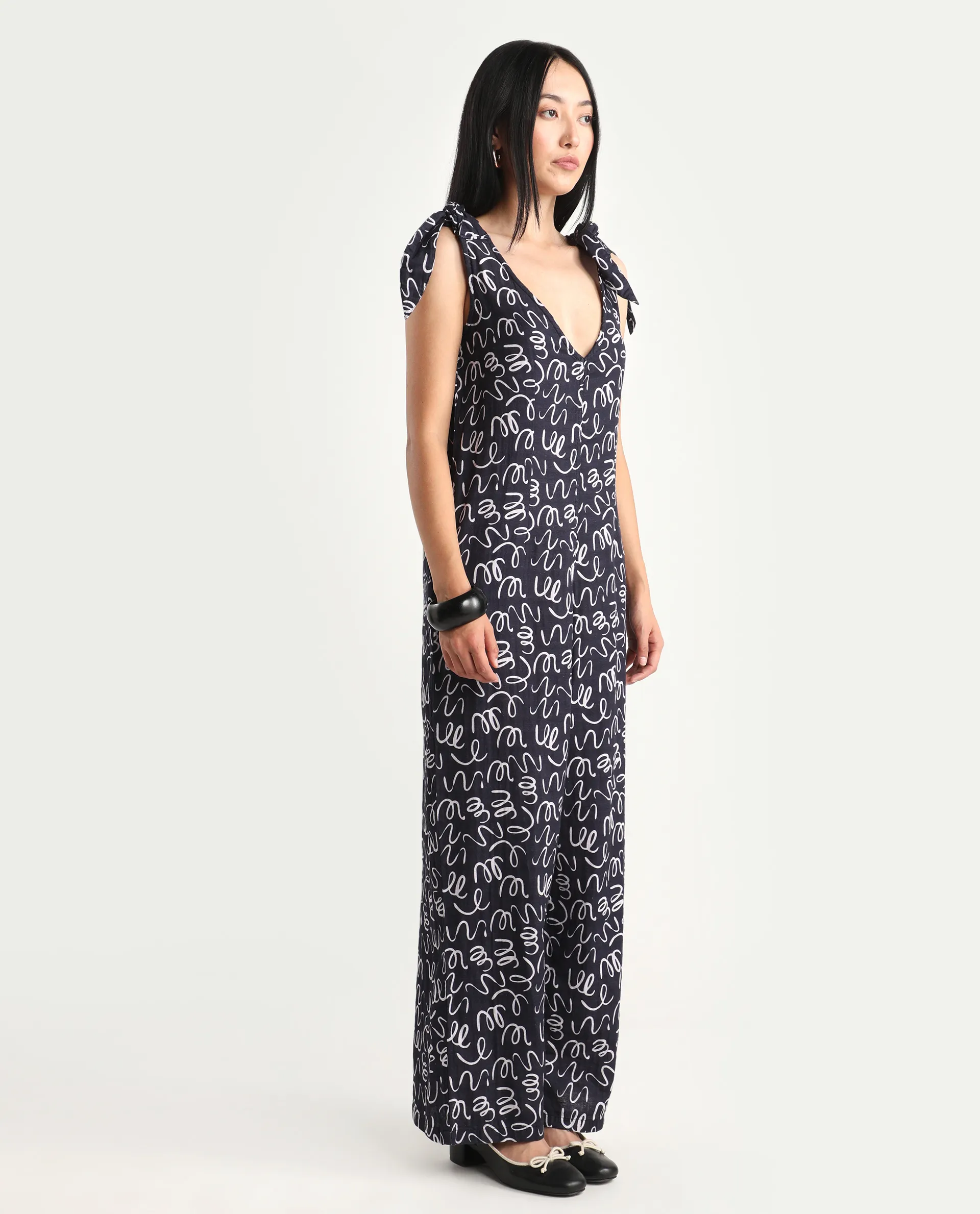 Rareism Women's Skoda Black Cotton V-Neck Abstract Print Shoulder Strap Ankle Length Tailored Jumpsuit - Image 6