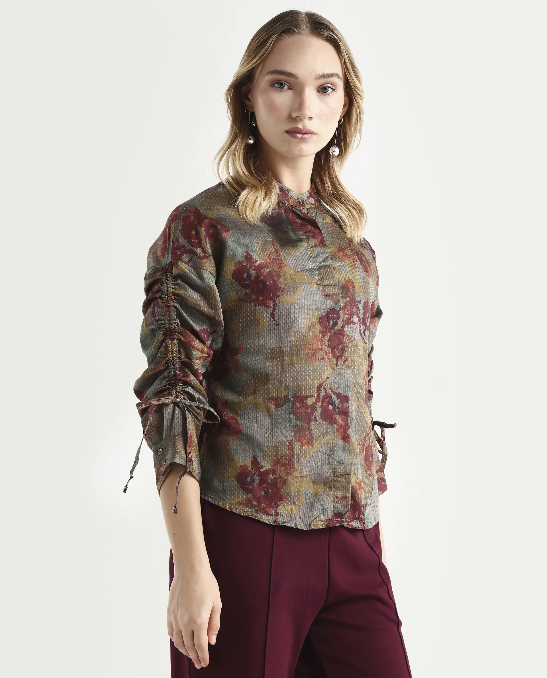 Rareism Women's Skyla Olive Cotton Mandarin Collar Floral Print Regular Fit Top - Image 5