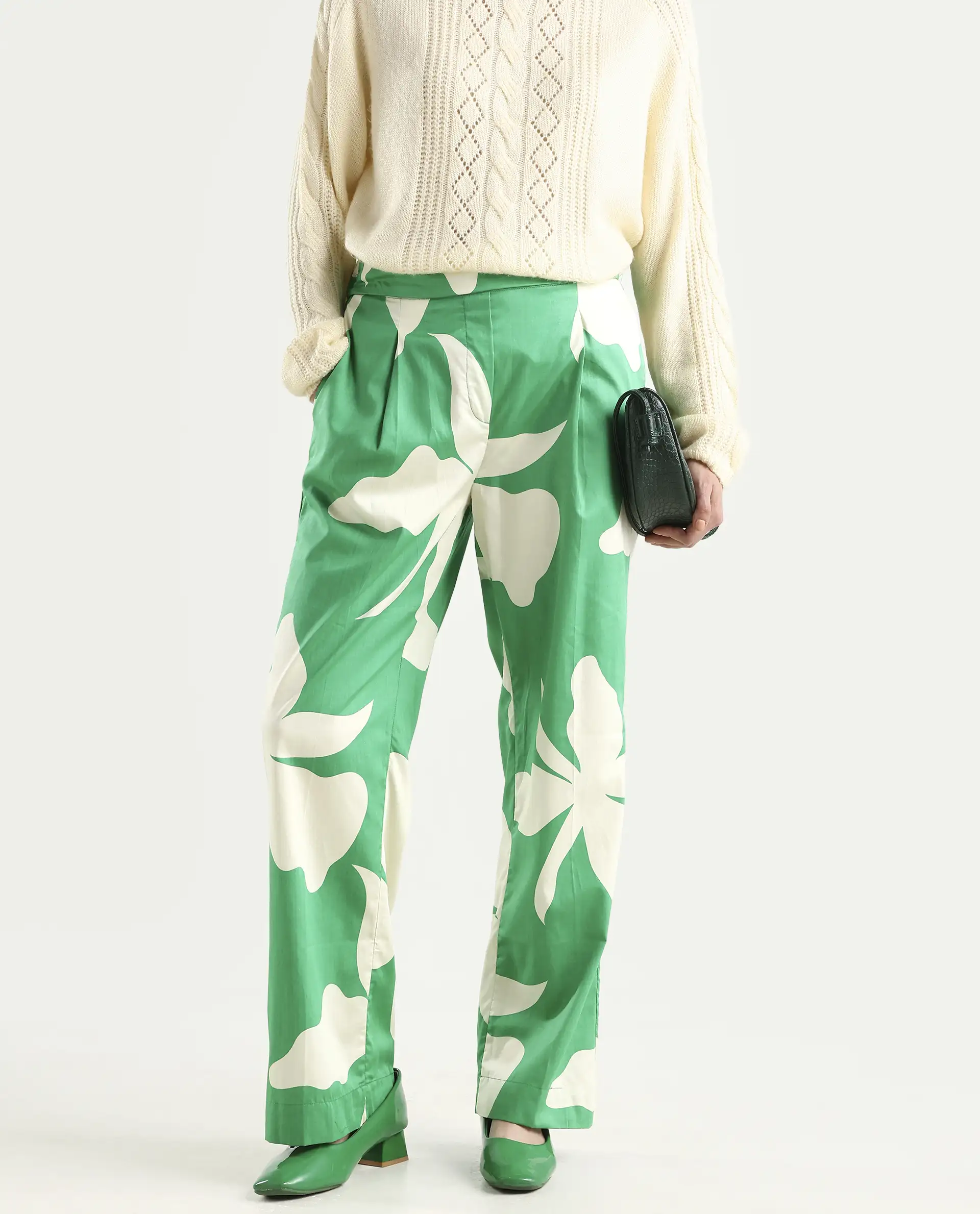 Rareism Women's Slag Green Cotton Floral Print Ankle Length Relaxed Fit Trouser - Image 2